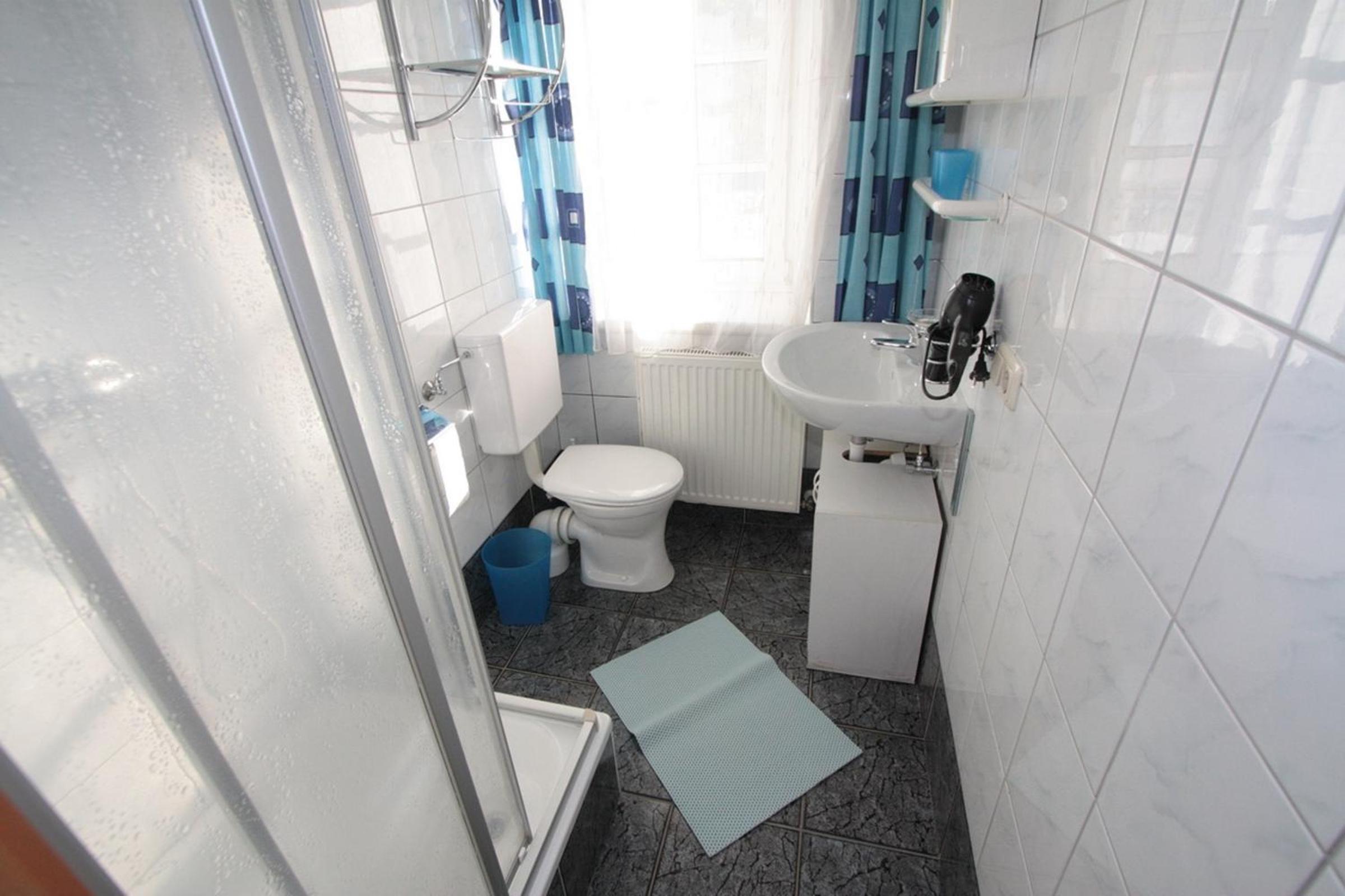 Two-Bedroom Apartment with Terrace photo 3