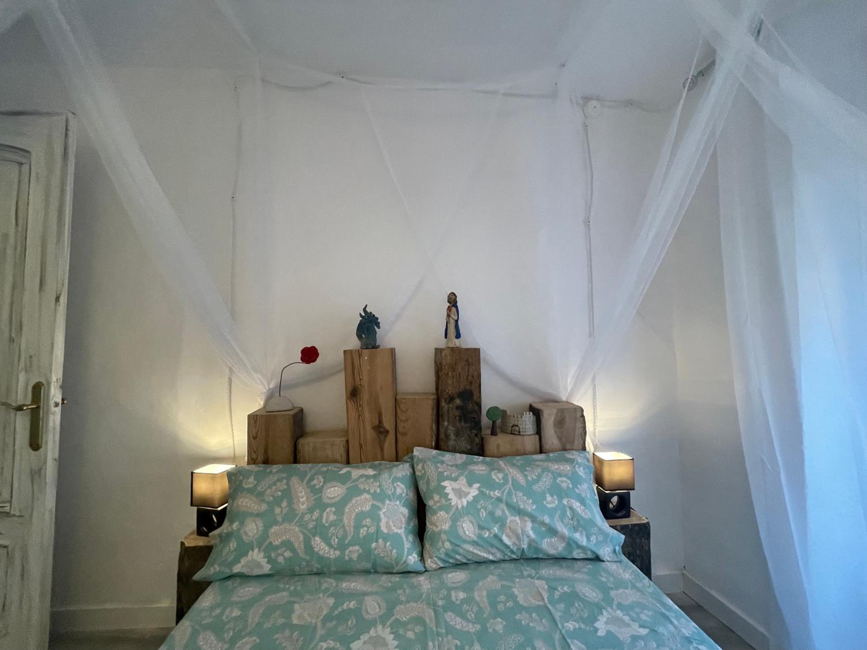 Two-Bedroom Apartment - Photo 21