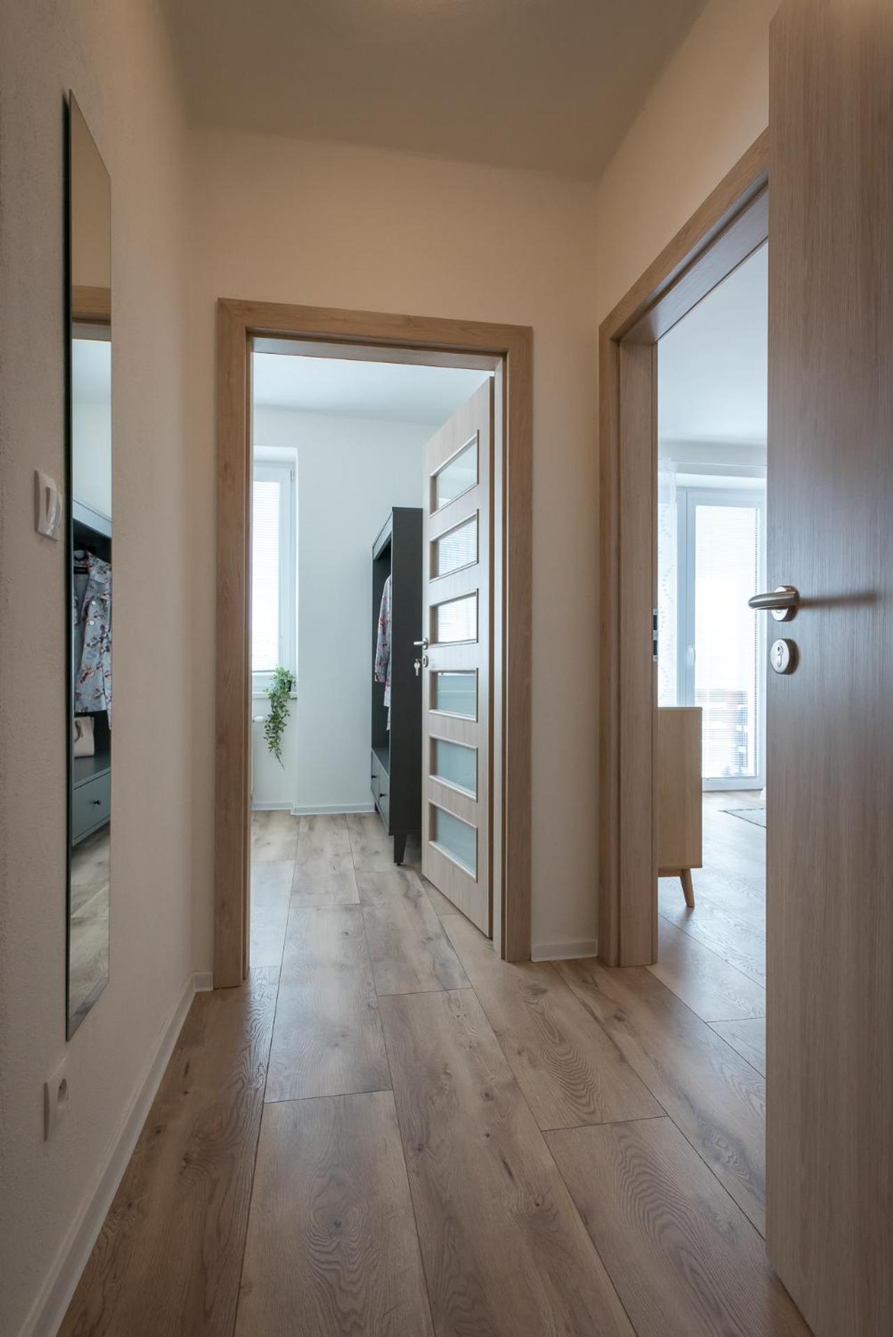 Double Room with Balcony - Photo 7