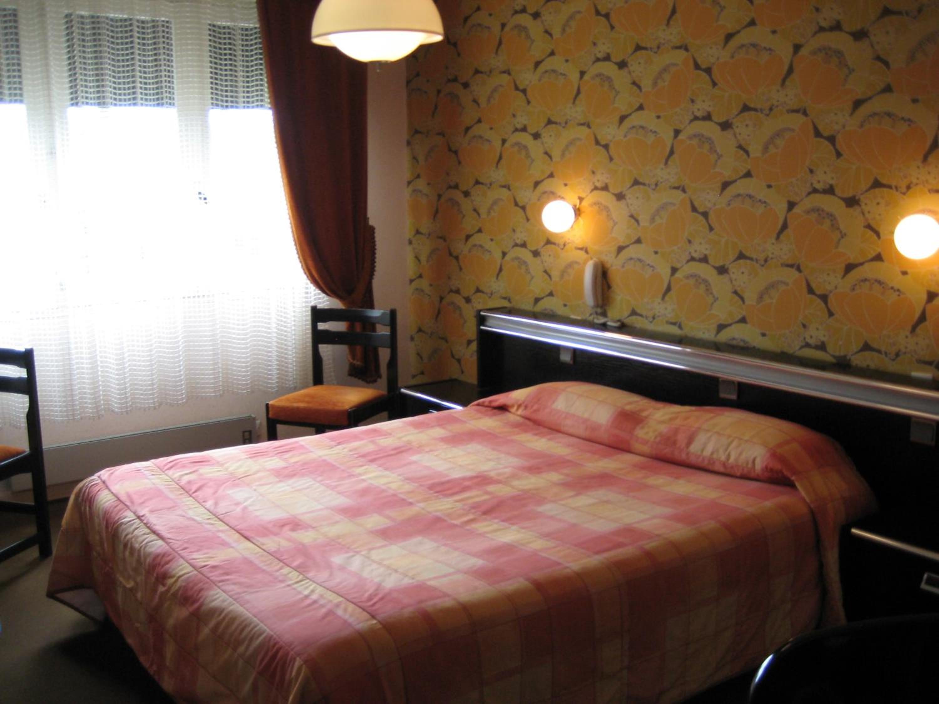Double Room - Photo 4