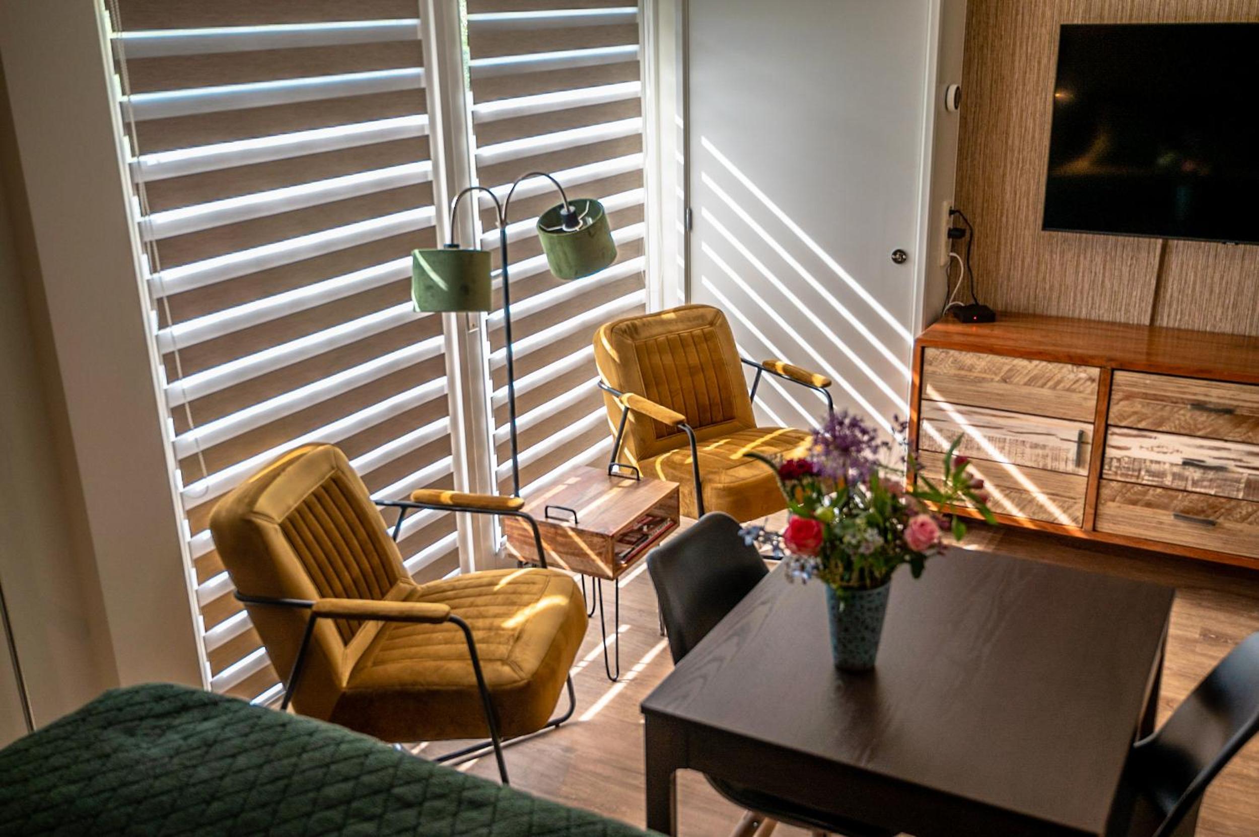 Deluxe King Room photo 3