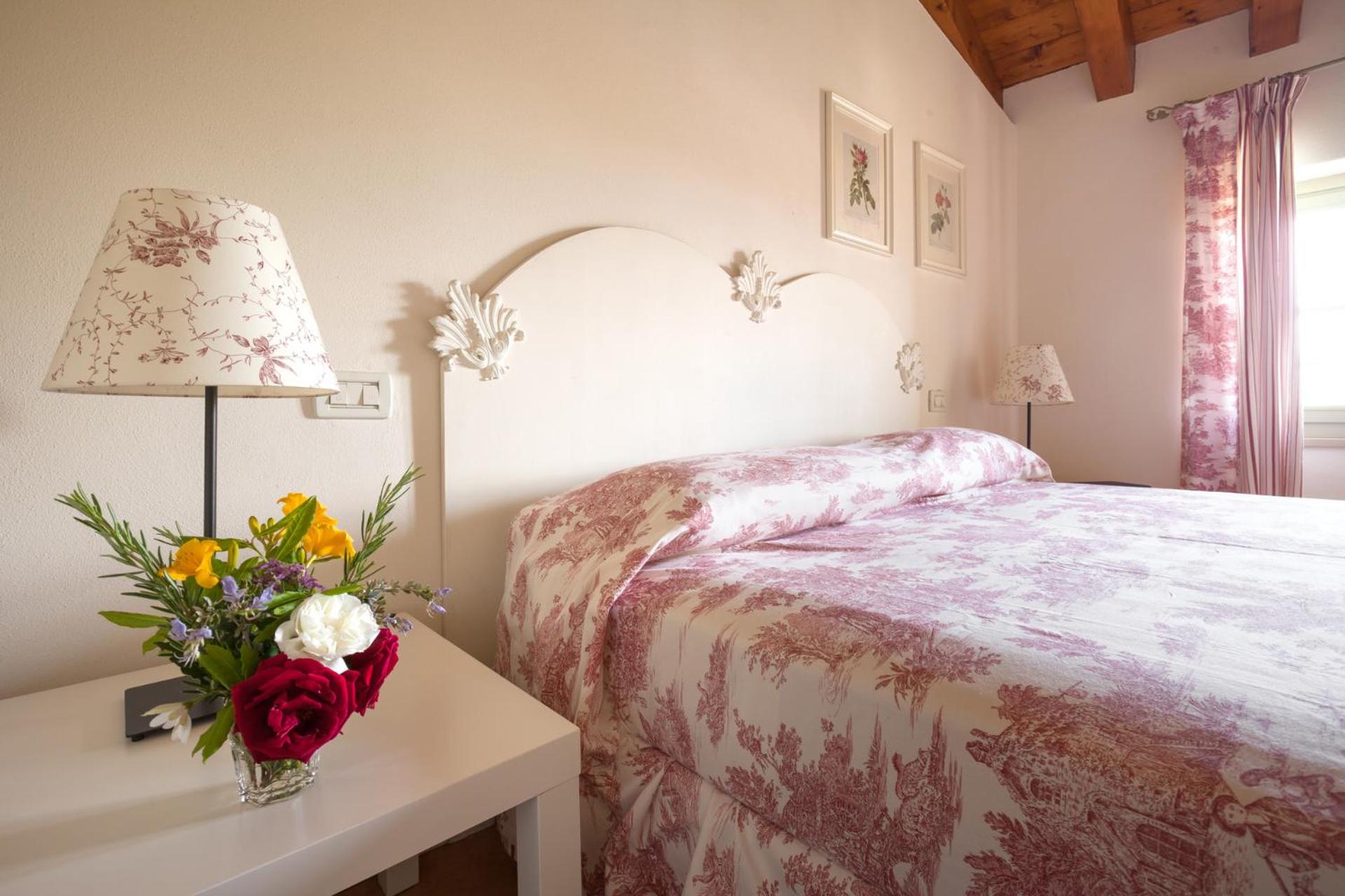 Two-Bedroom Apartment (4 Adults) - Photo 7