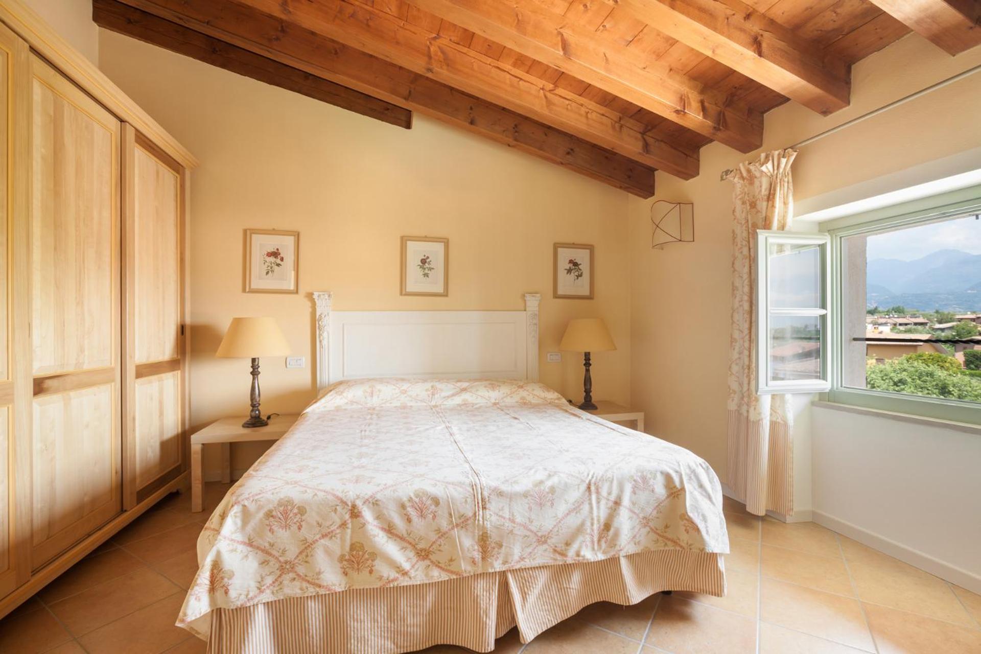 Two-Bedroom Apartment (4 Adults) - Photo 3