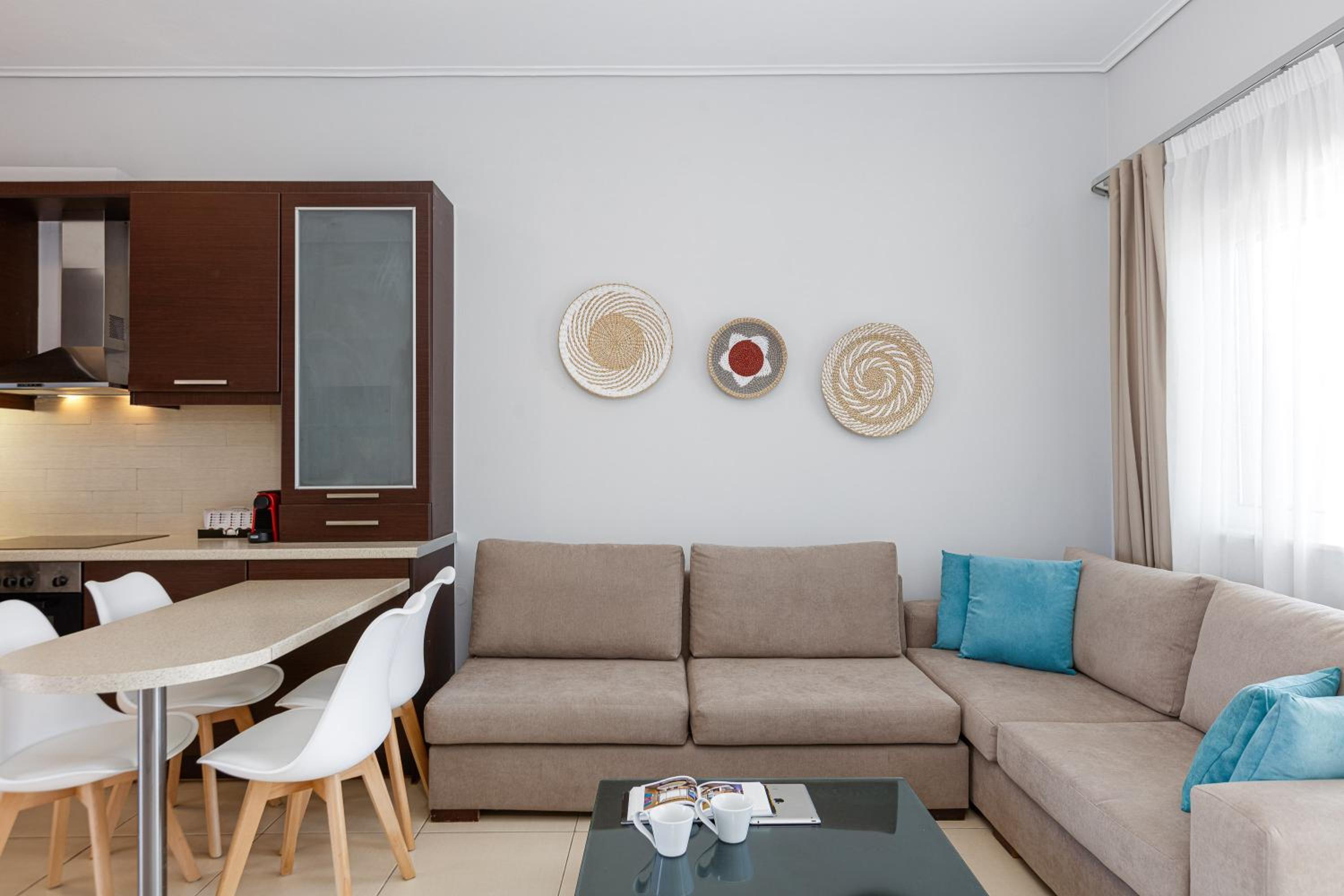 King Suite with Ocean View photo 2