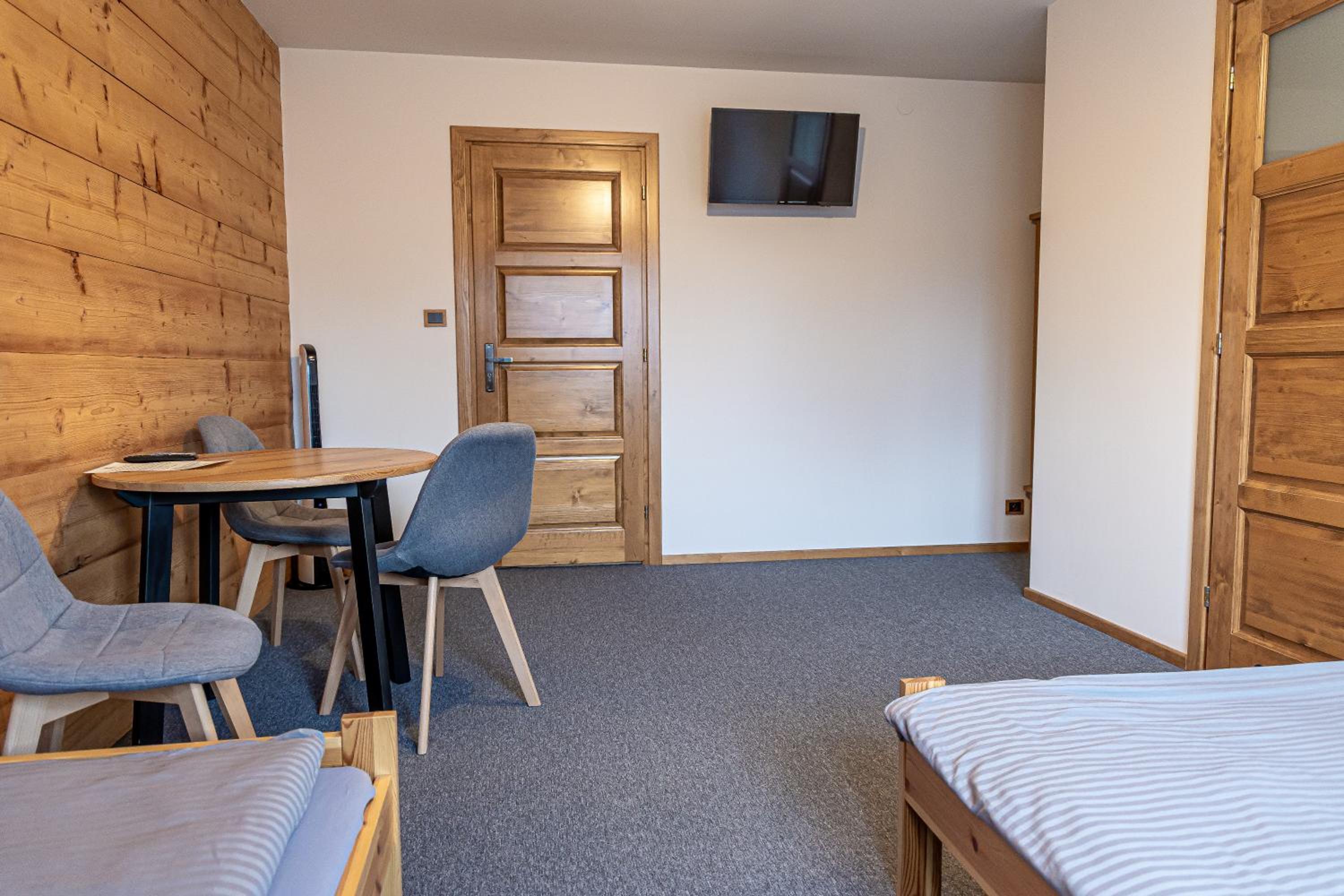 Triple Room photo 2