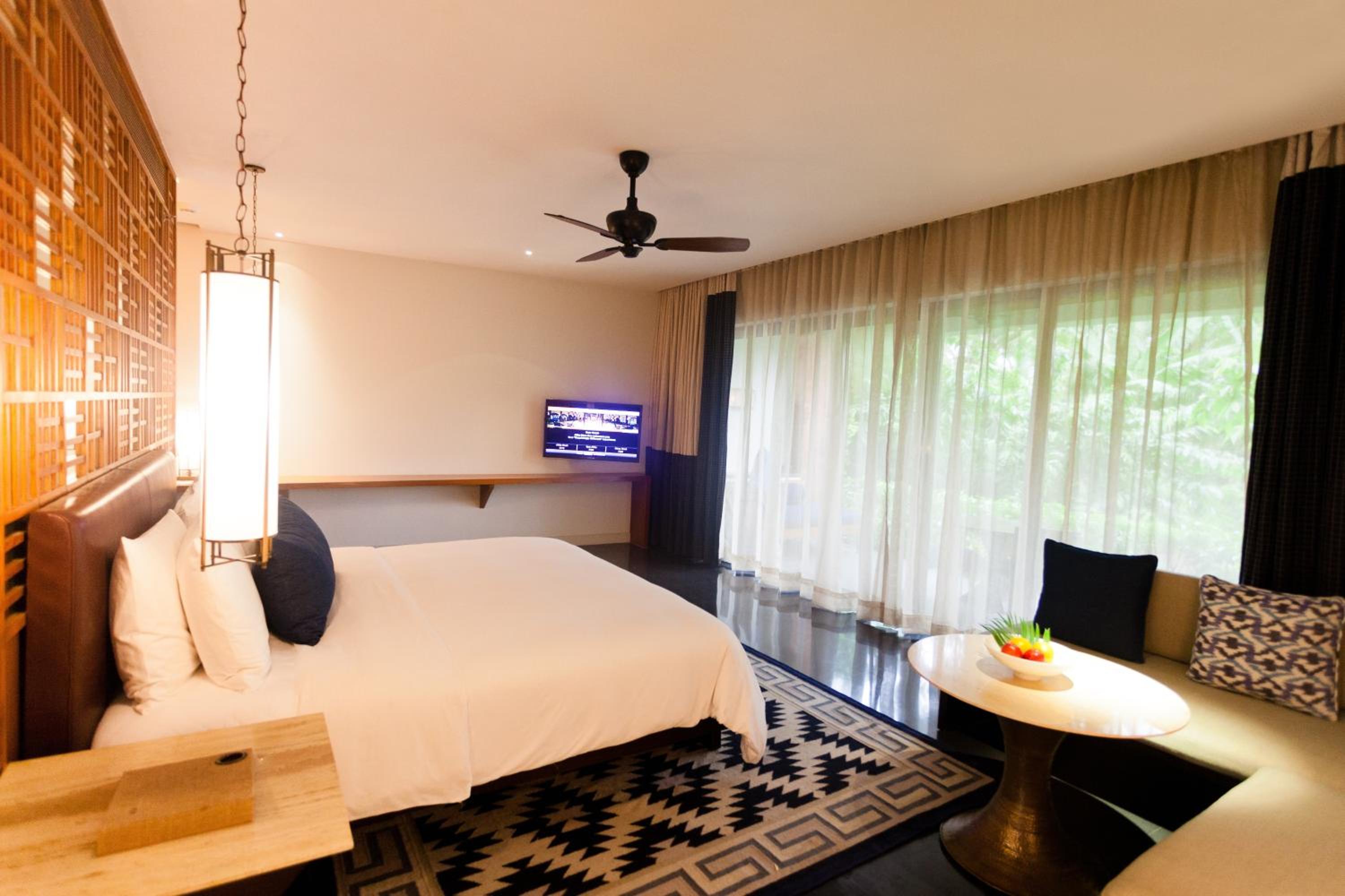 Club Room with Balcony and Pool View