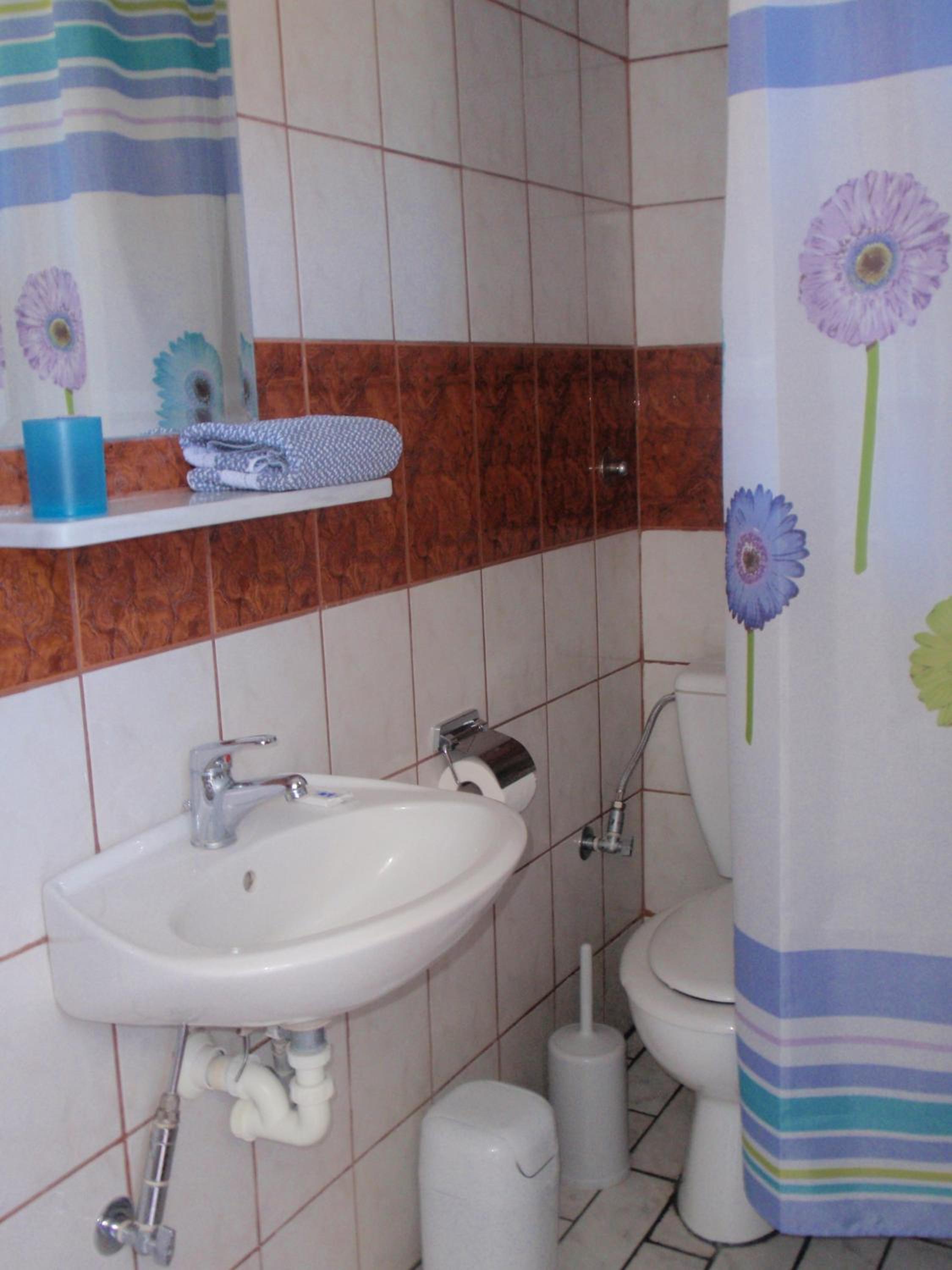 Studio (4 Adults) - Photo 2