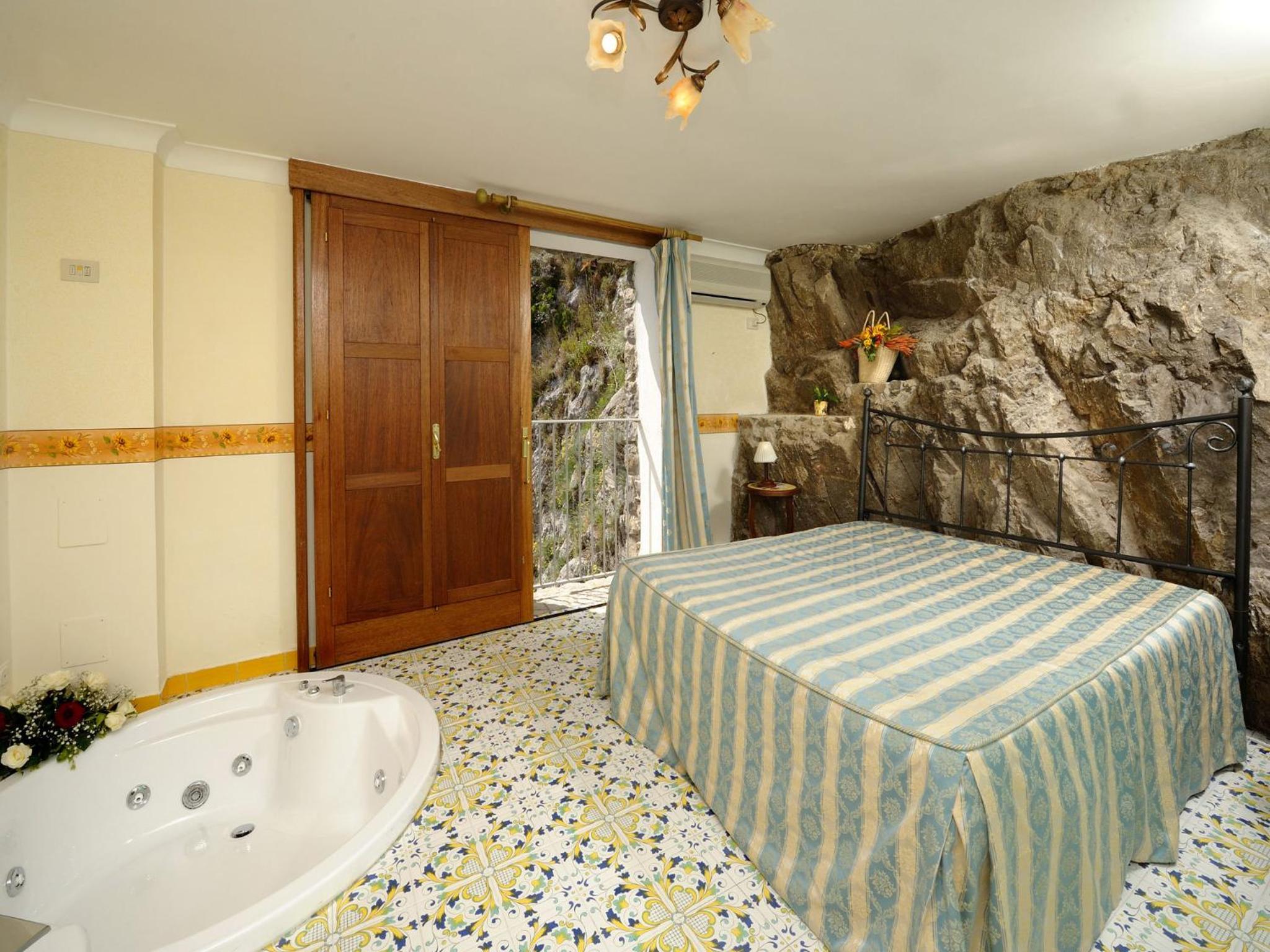 Superior Double or Twin Room photo 2