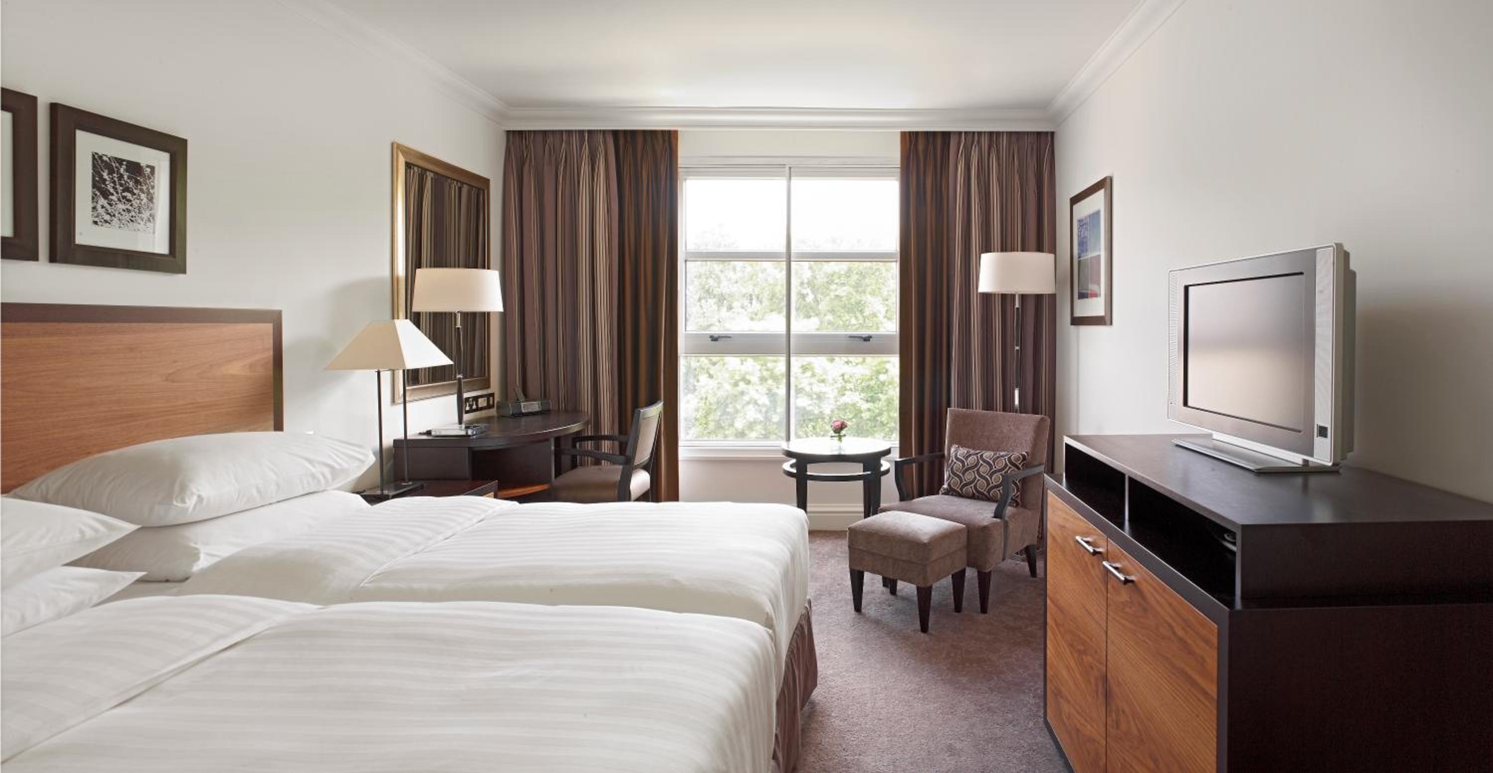 Twin Room with Garden View - Club Access