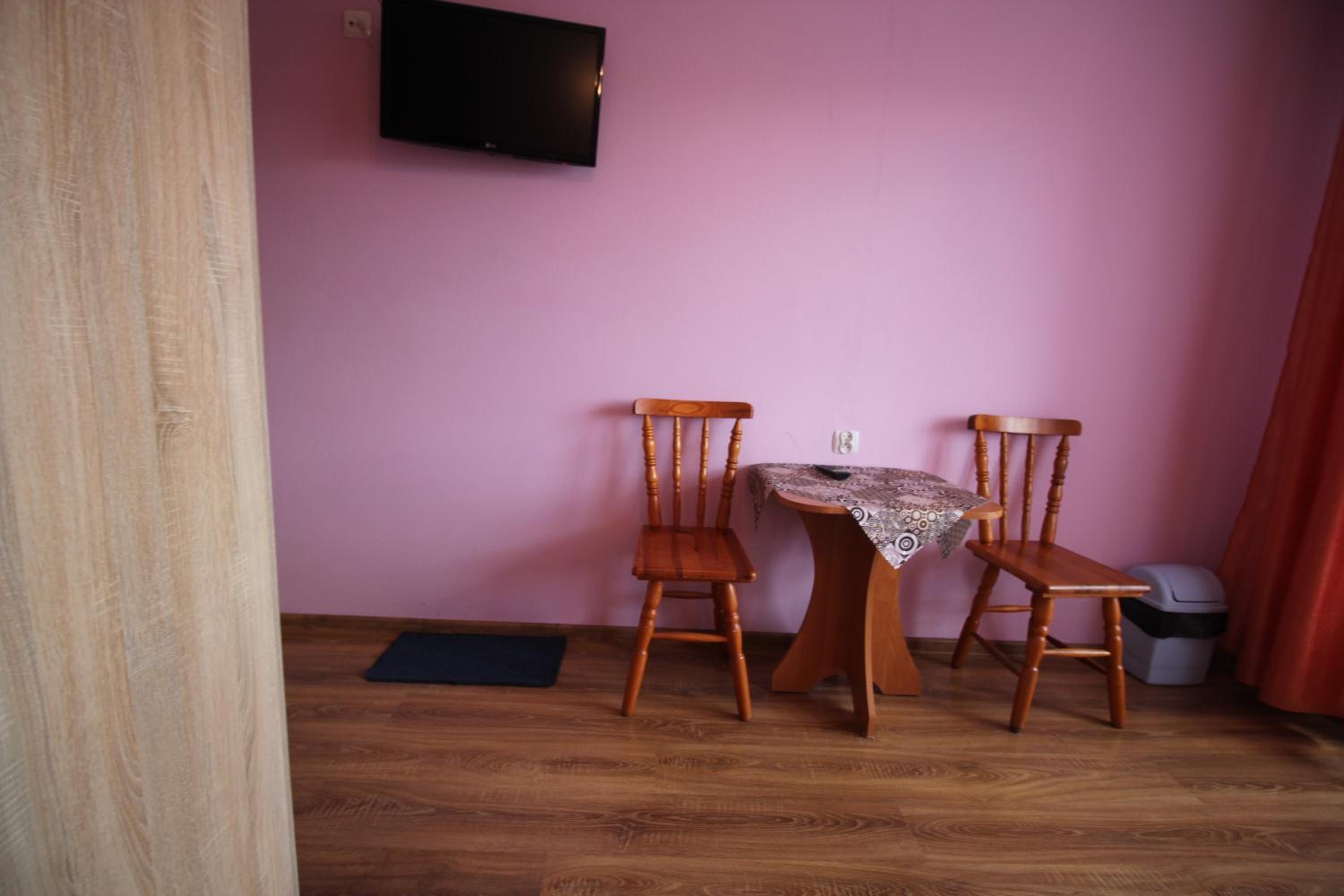 Standard Double or Twin Room - Photo 5