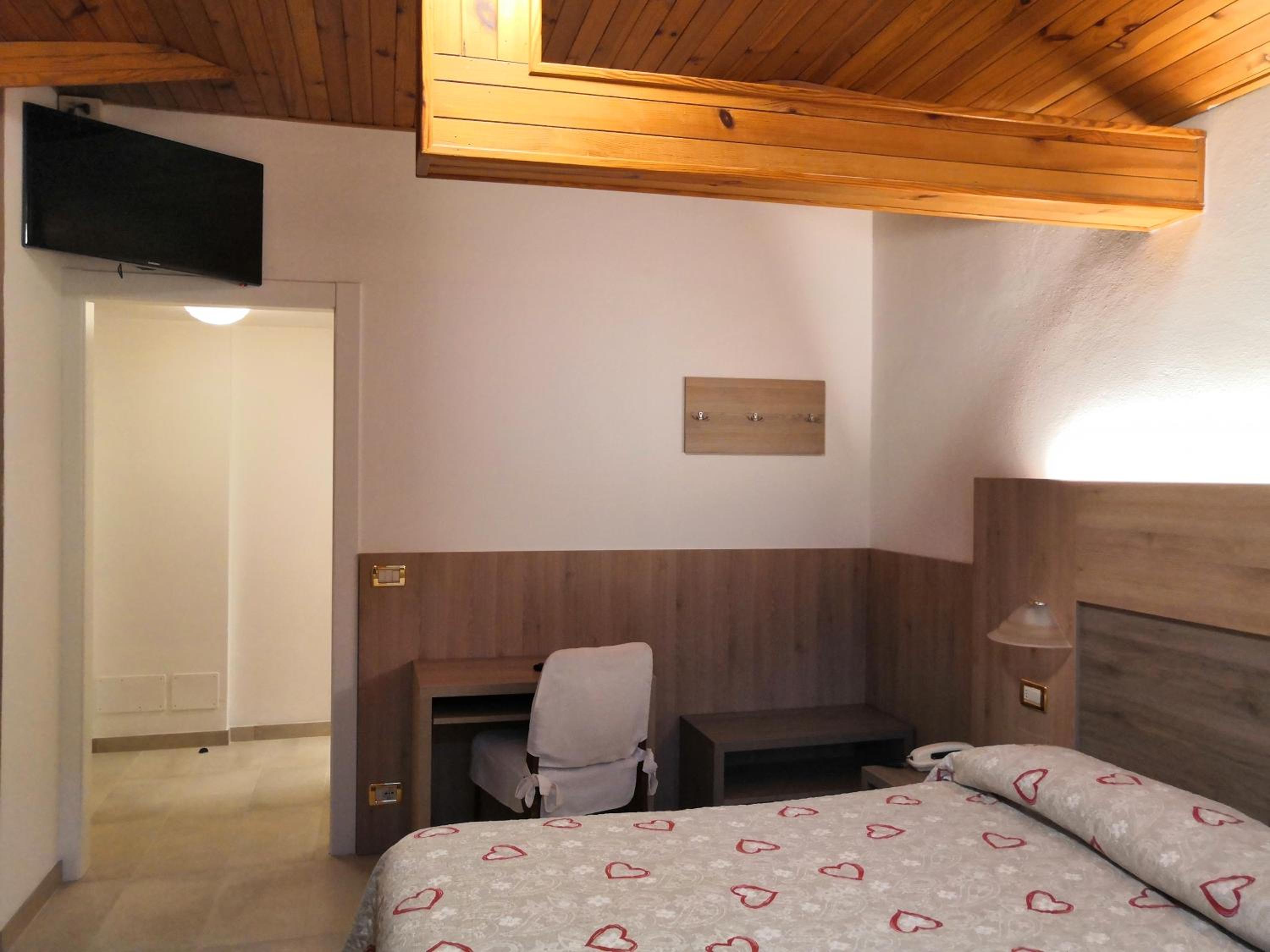 Comfort Quadruple Room - Photo 6