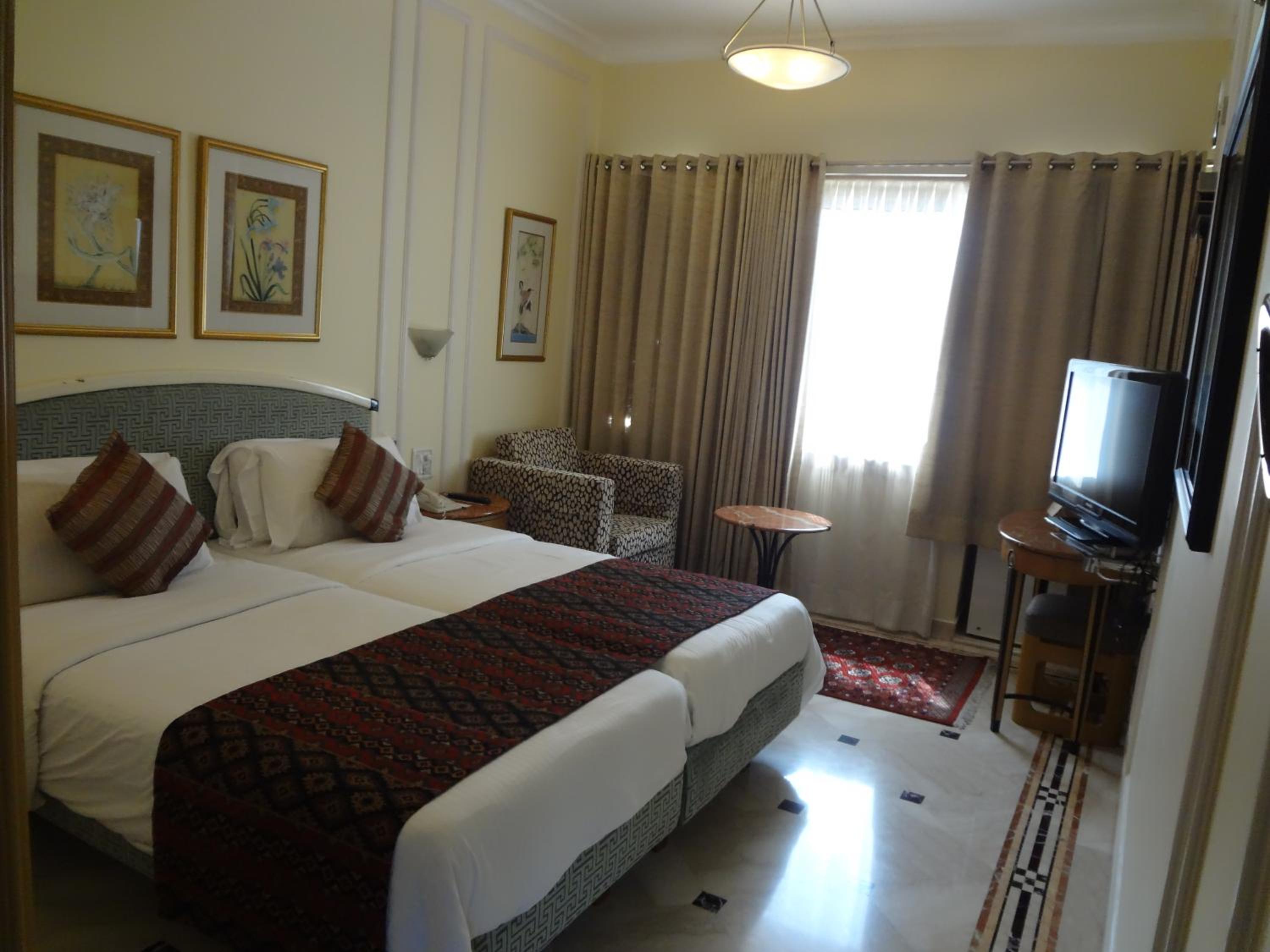 Superior Double Room - Photo 3