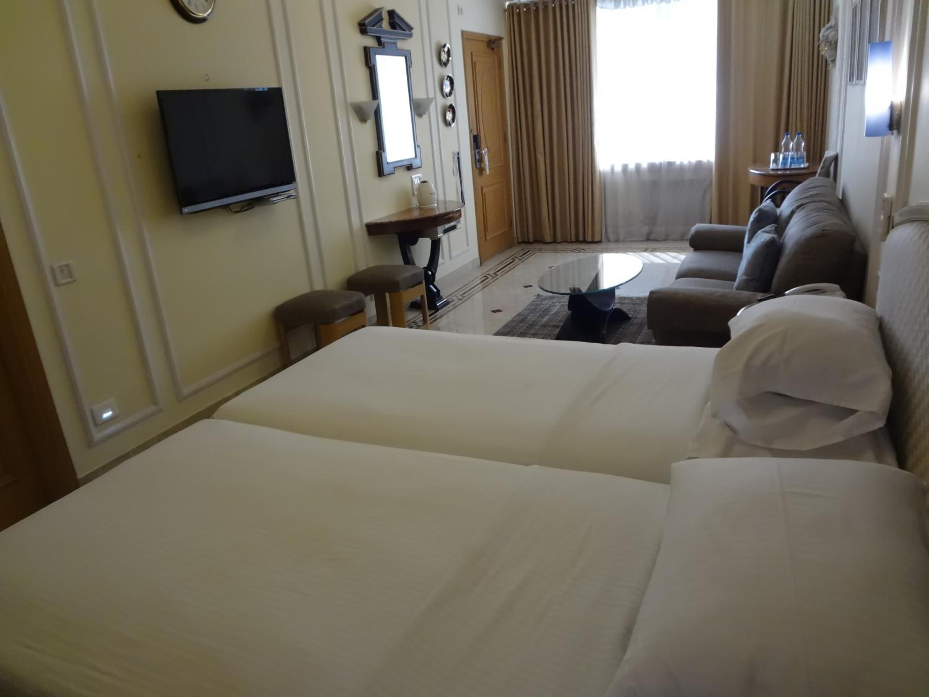 Deluxe Double Room - Photo 2