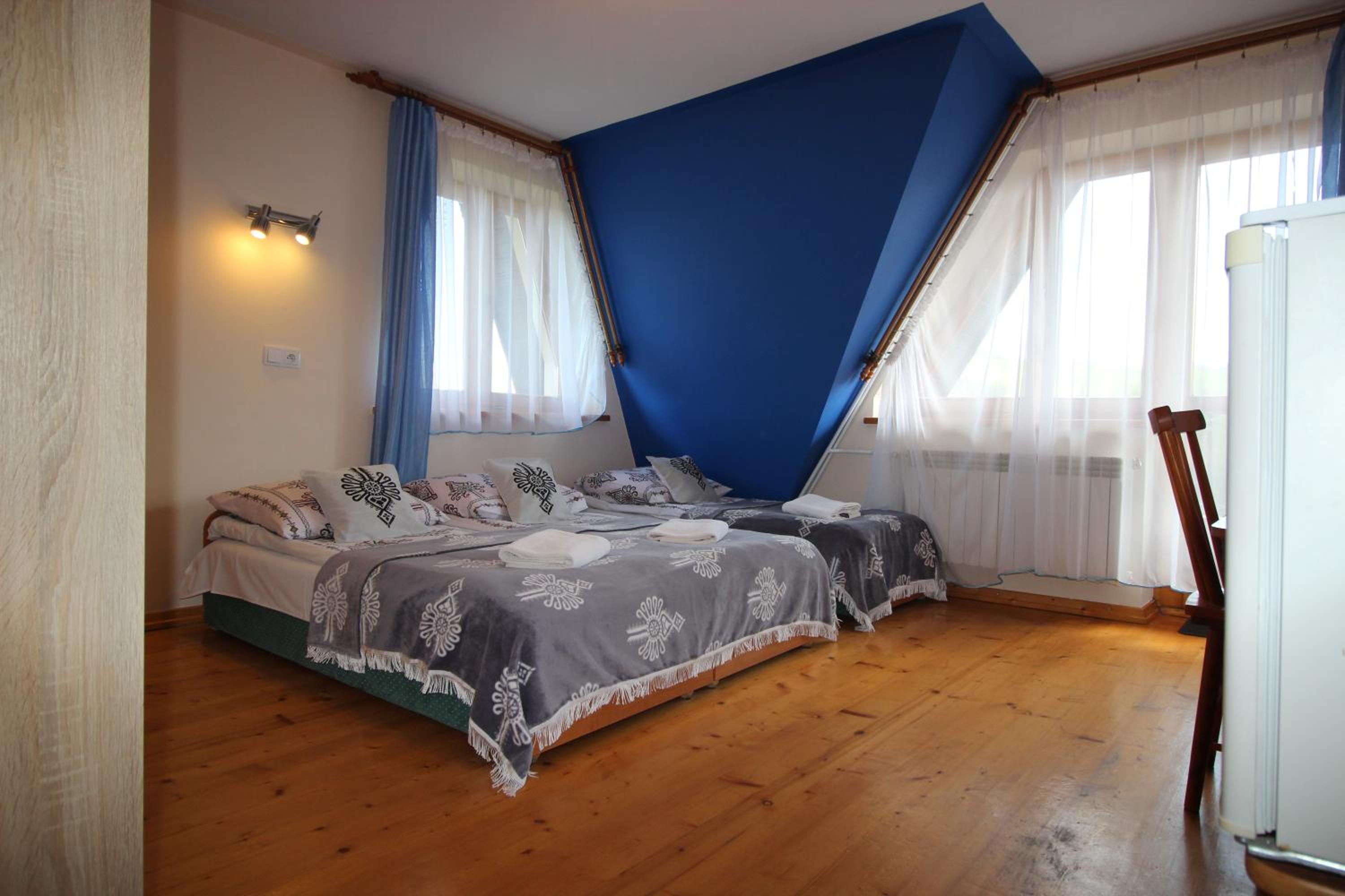 Triple Room with Balcony - Photo 1