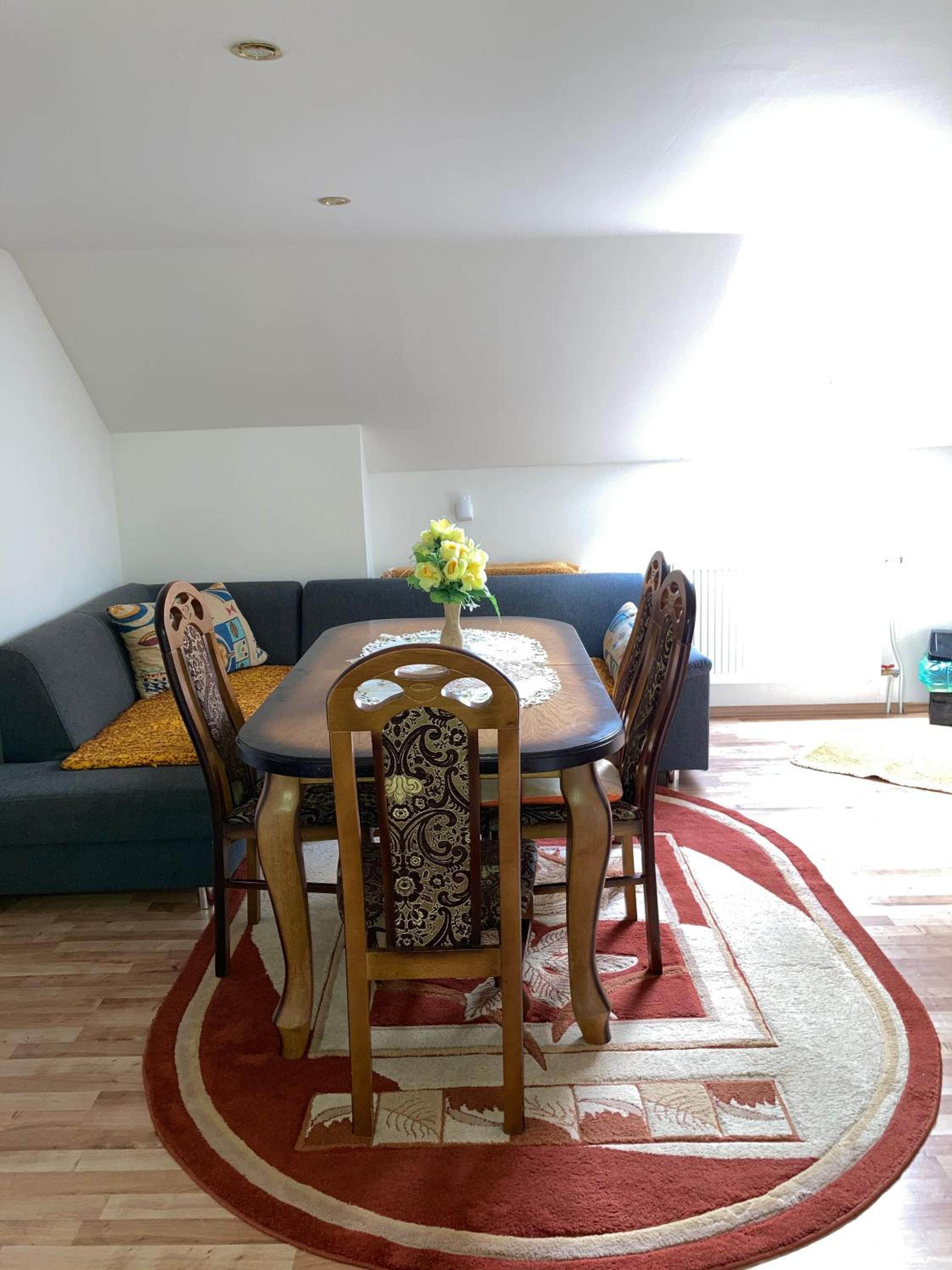 Apartment - Photo 17