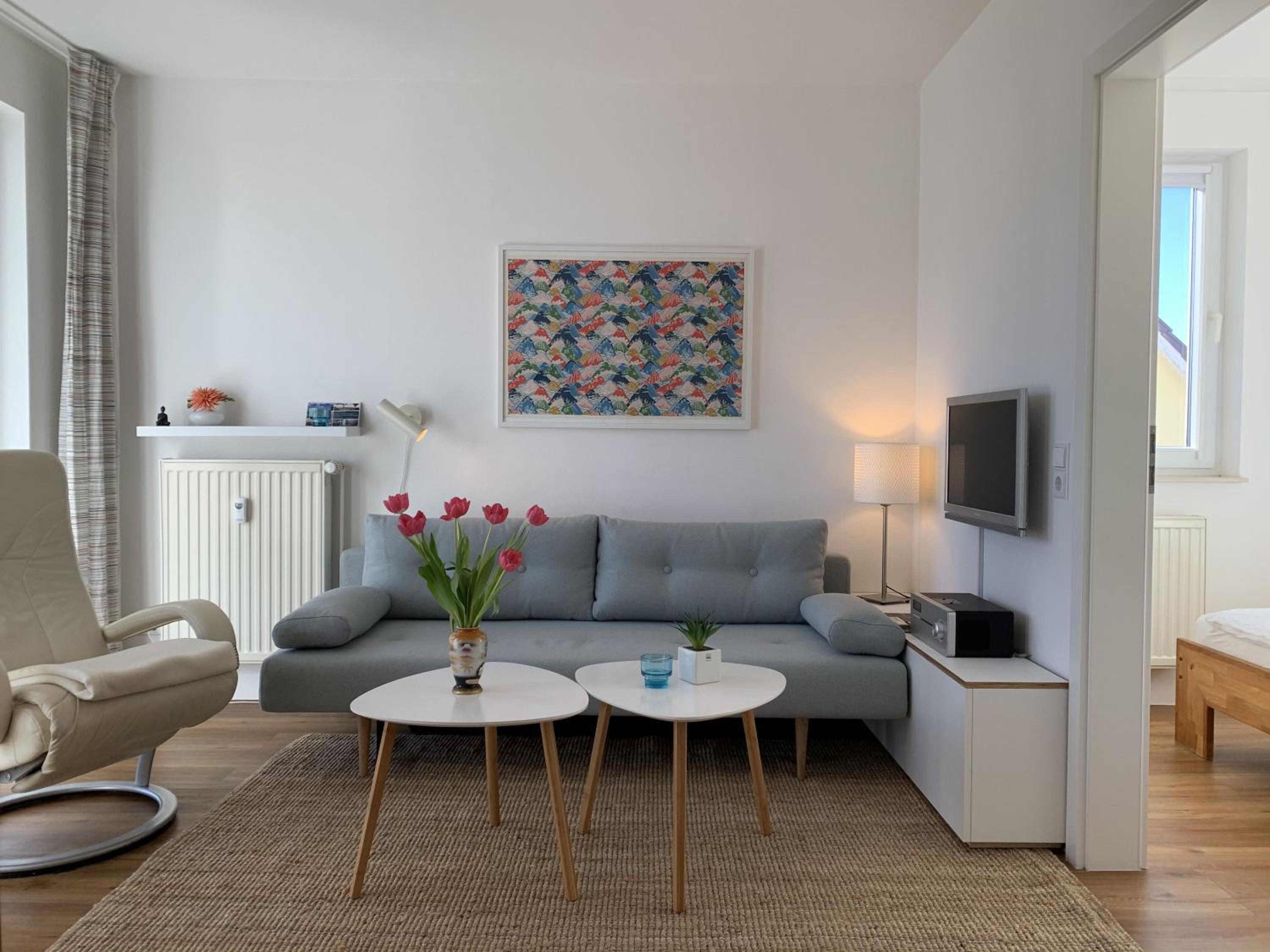 Apartment with Balcony photo 1
