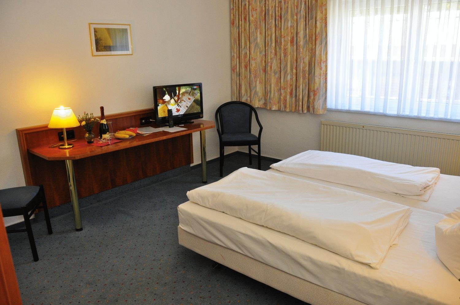 Double Room - Photo 2