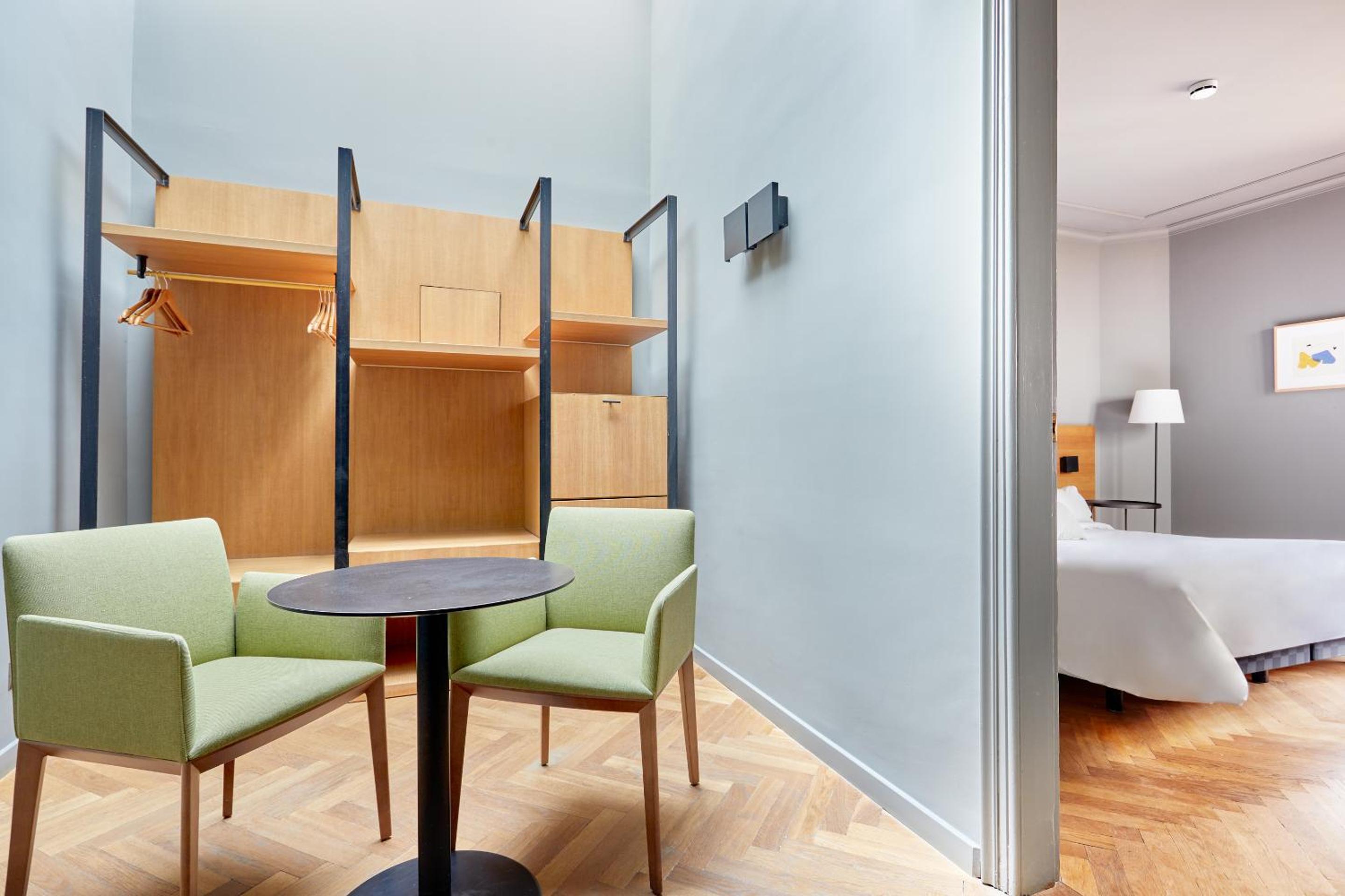 Suite with Terrace photo 2