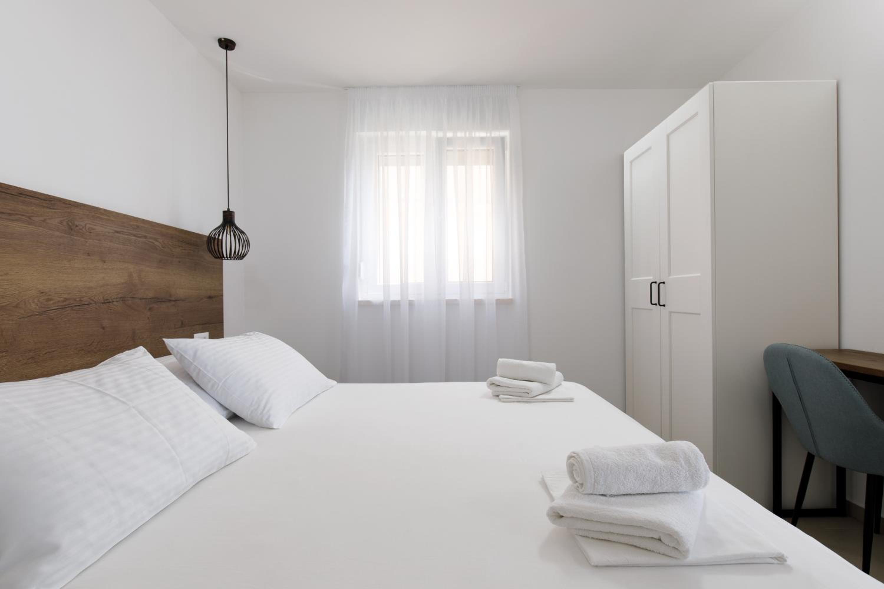 Apartment with Sea View (2nd Floor) photo 2