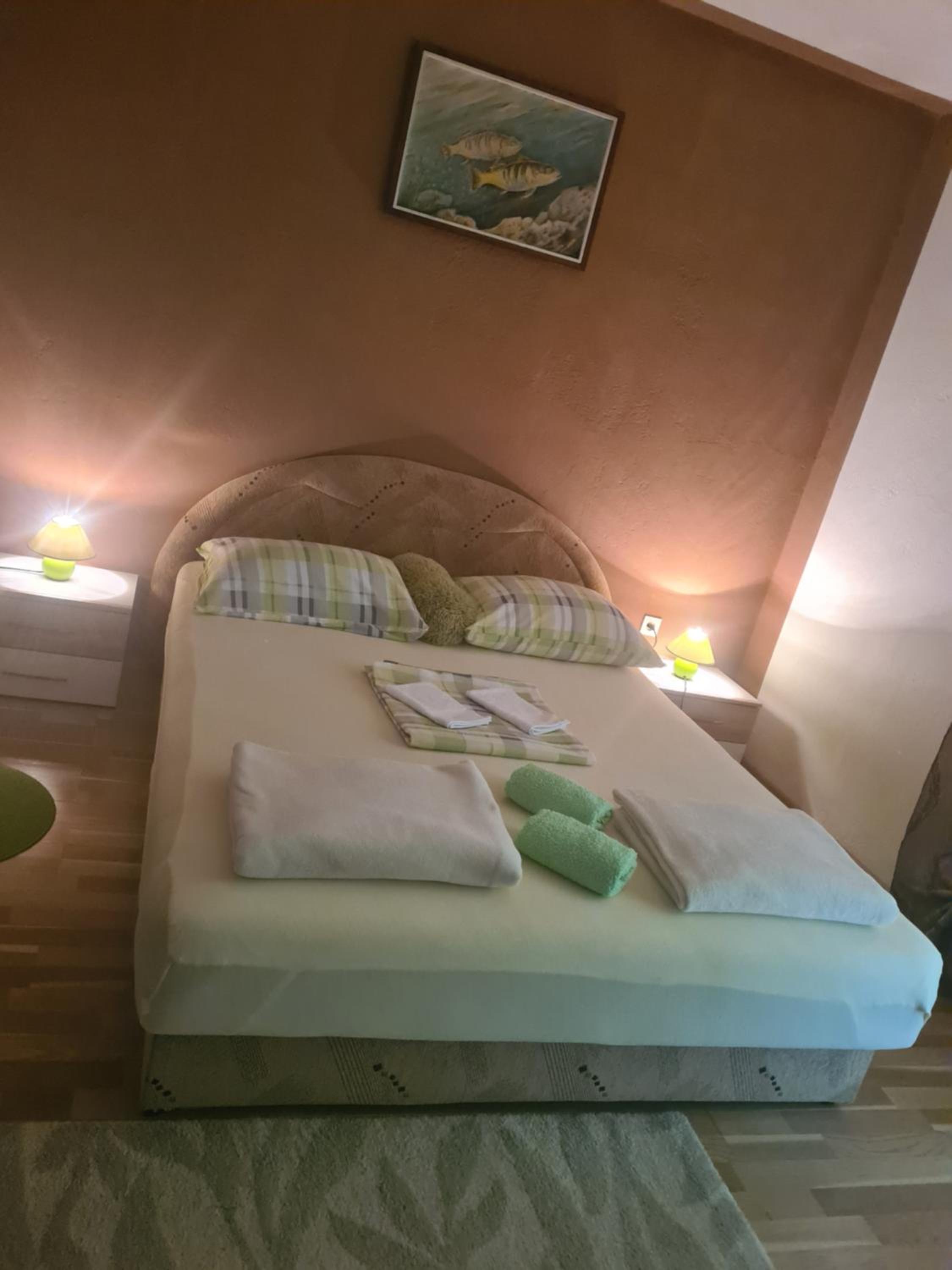 Apartment - Photo 82