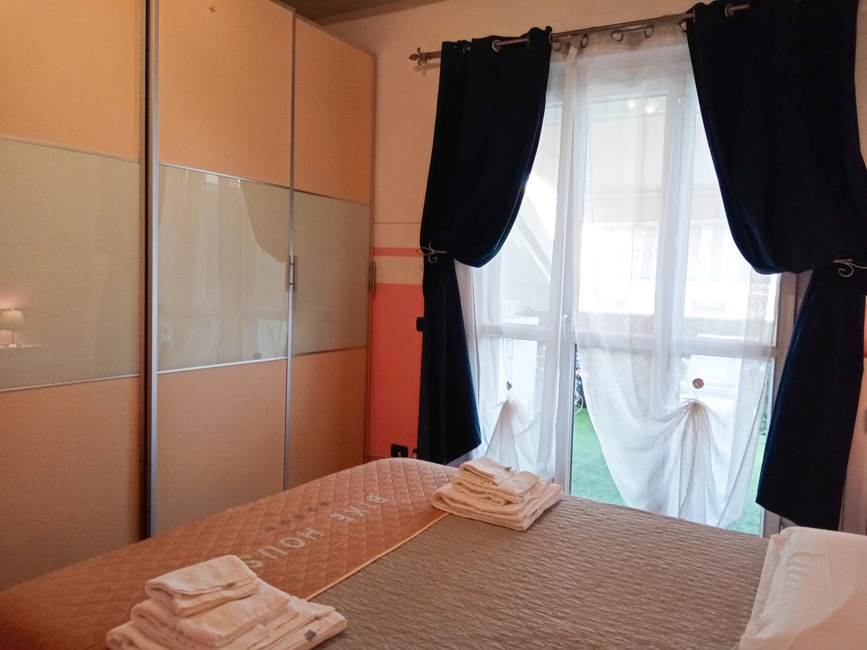 Two-Bedroom Apartment with Terrace photo 2