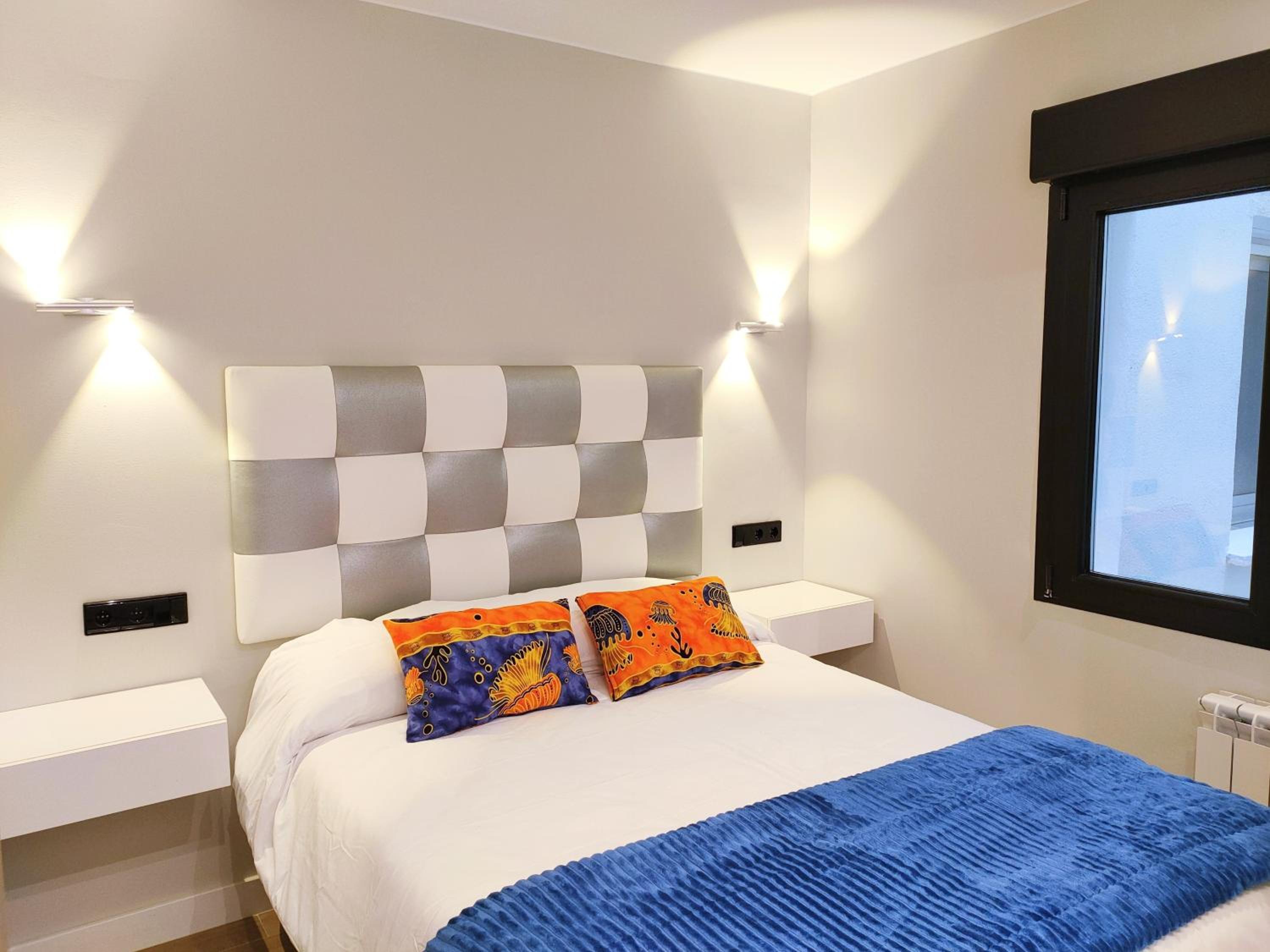 Three-Bedroom Apartment - Photo 1