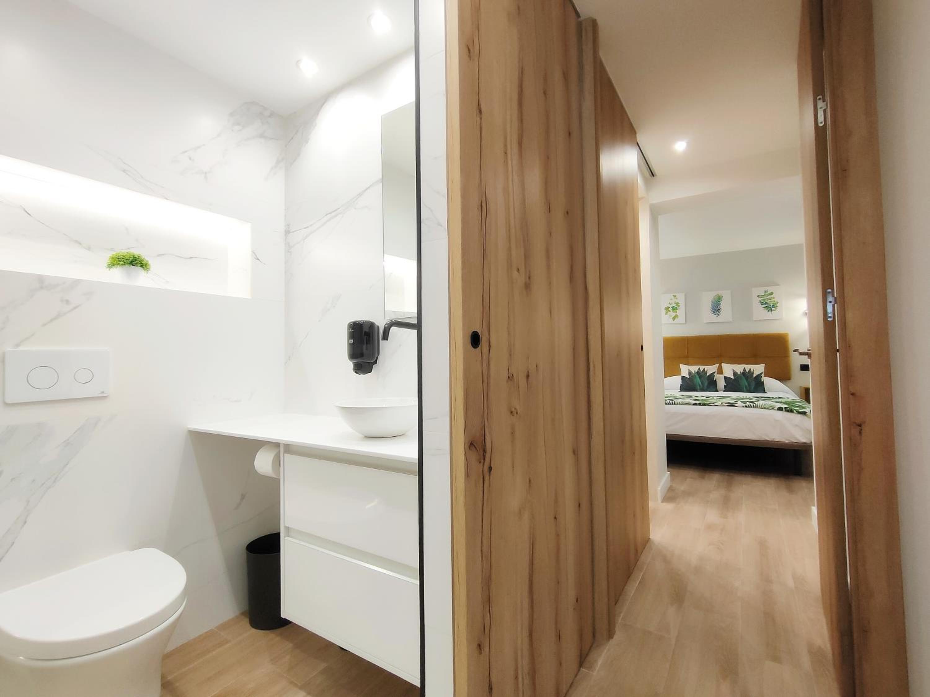 Three-Bedroom Apartment - Photo 16