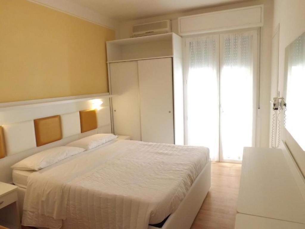 Economy Double Room - Photo 1