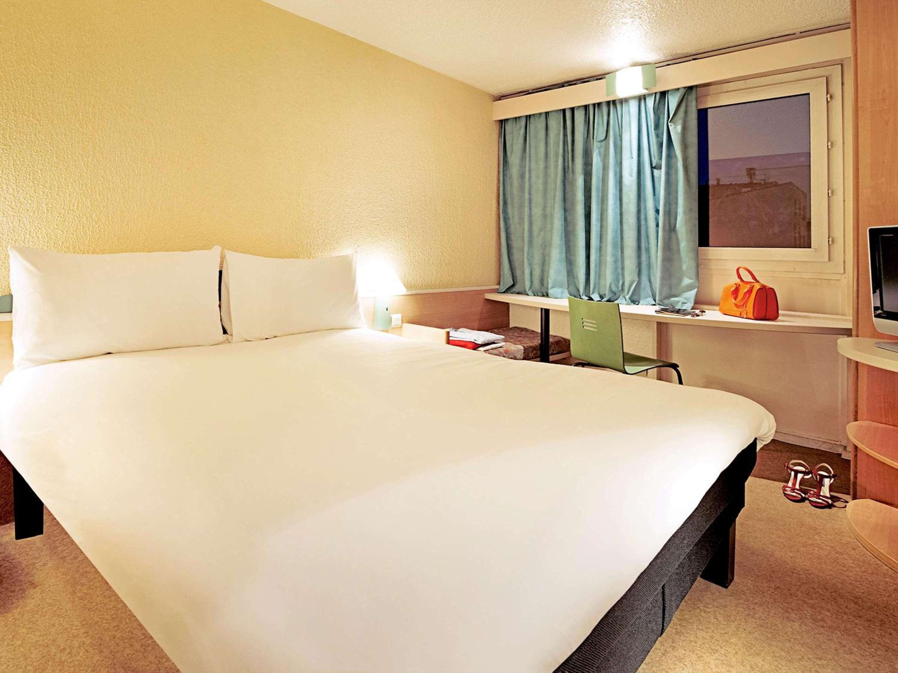 Standard Double Room - Photo 1