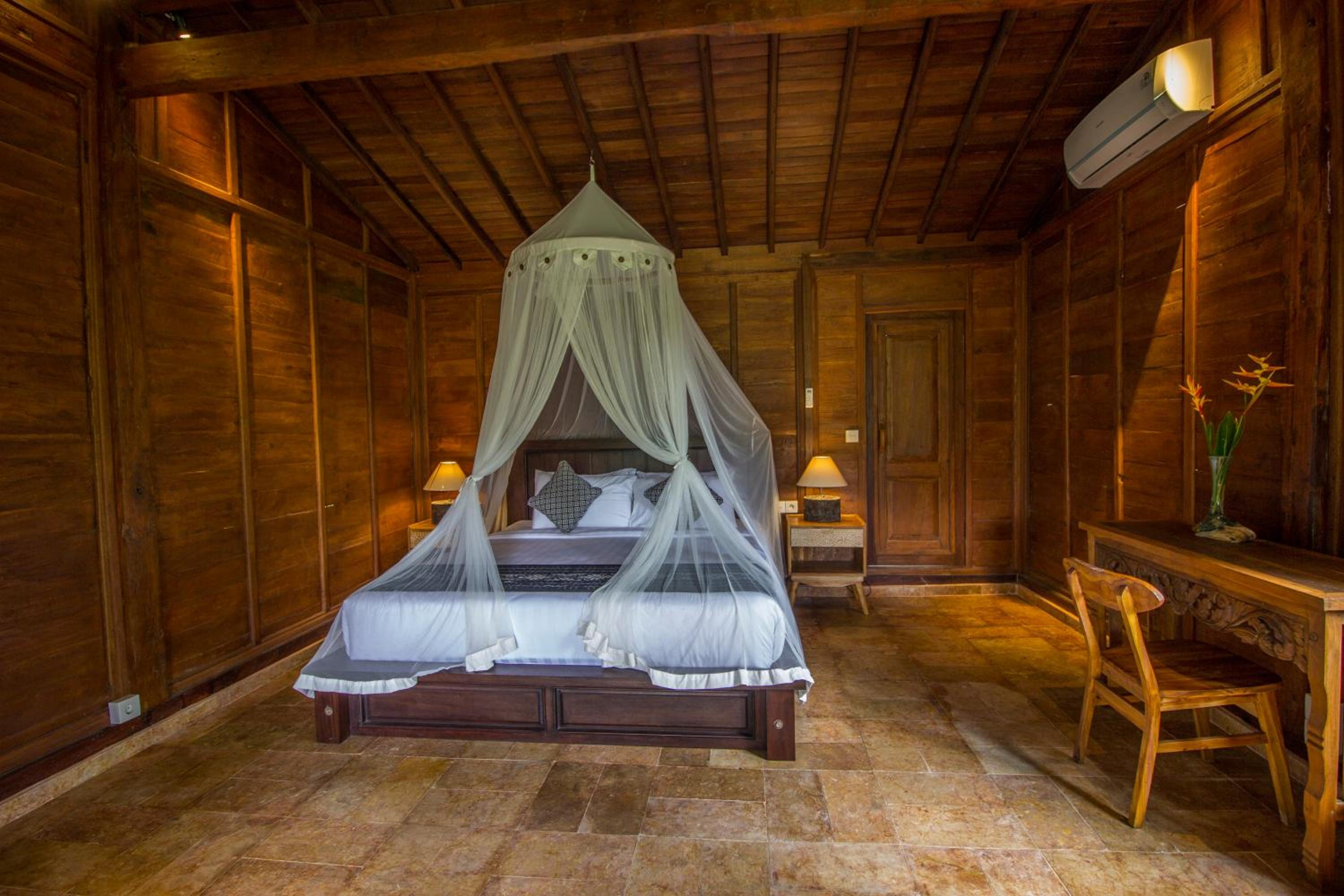 Superior Villa - Photo 1