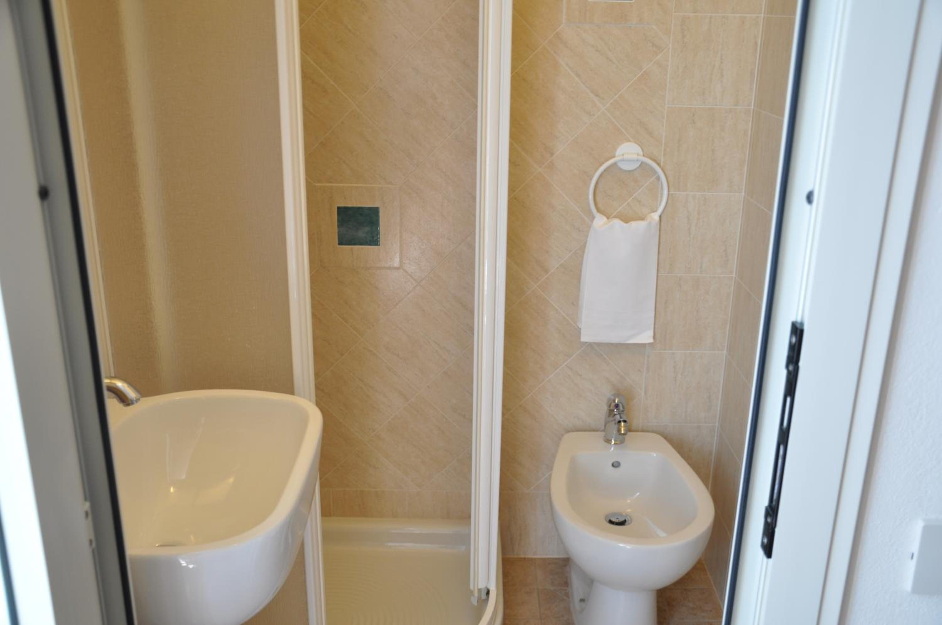 Small Double Room photo 3
