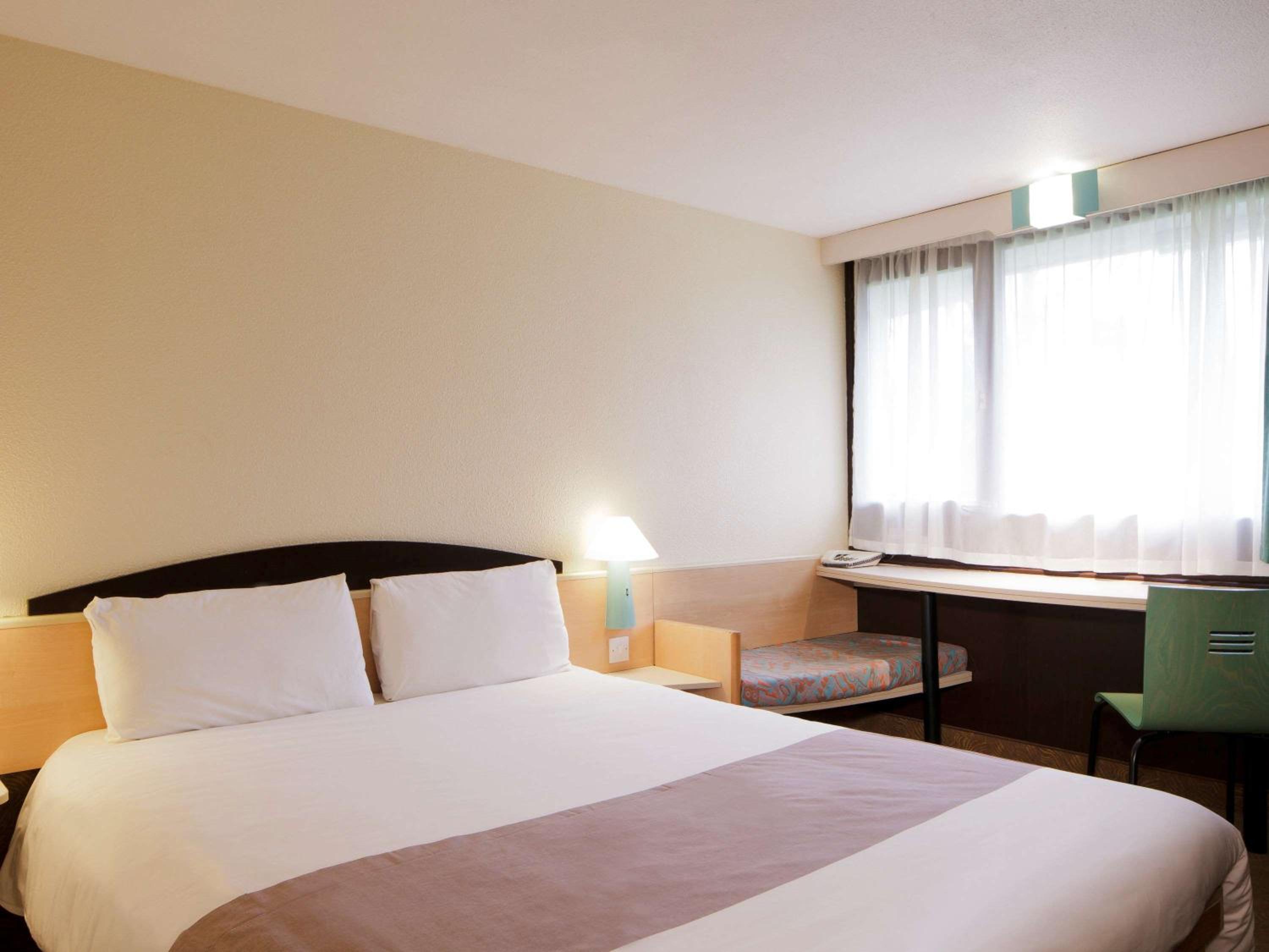Double Room - Photo 9