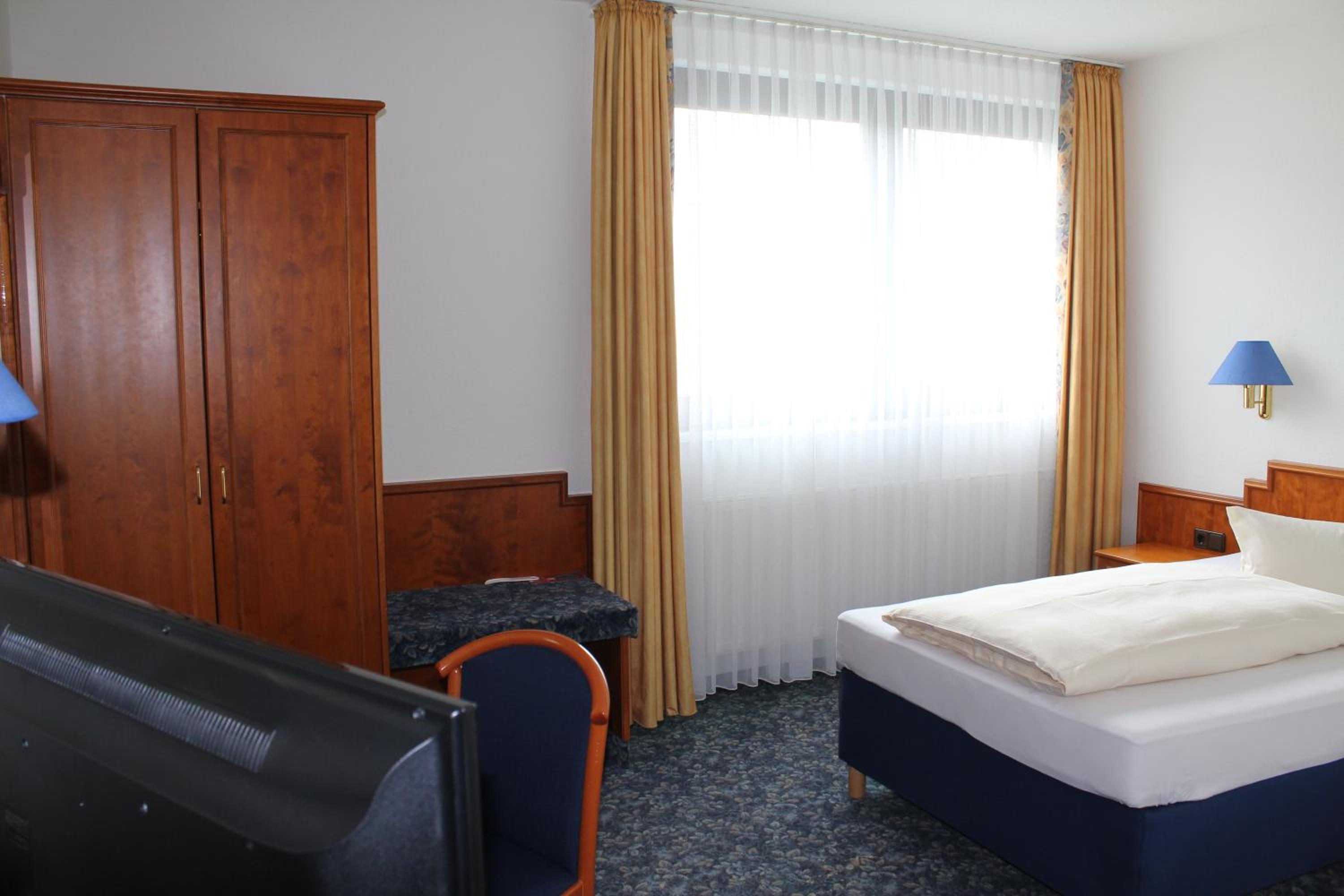 Standard Single Room photo 3