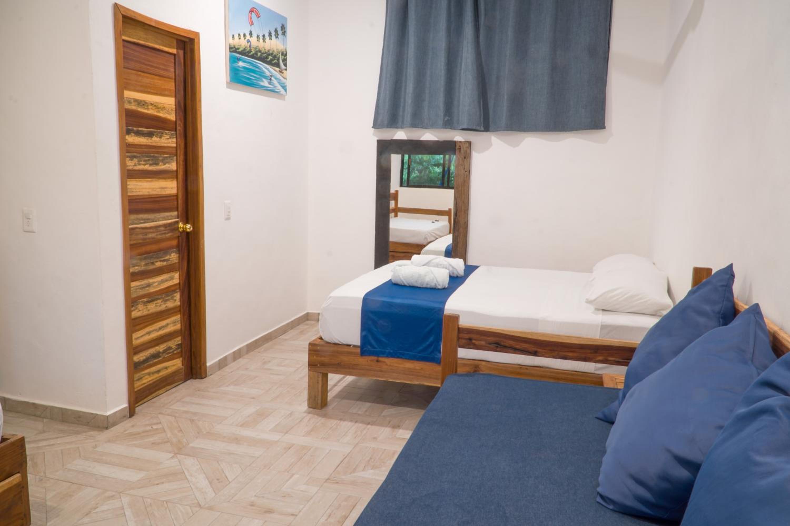 Standard Quadruple Room - Photo 5