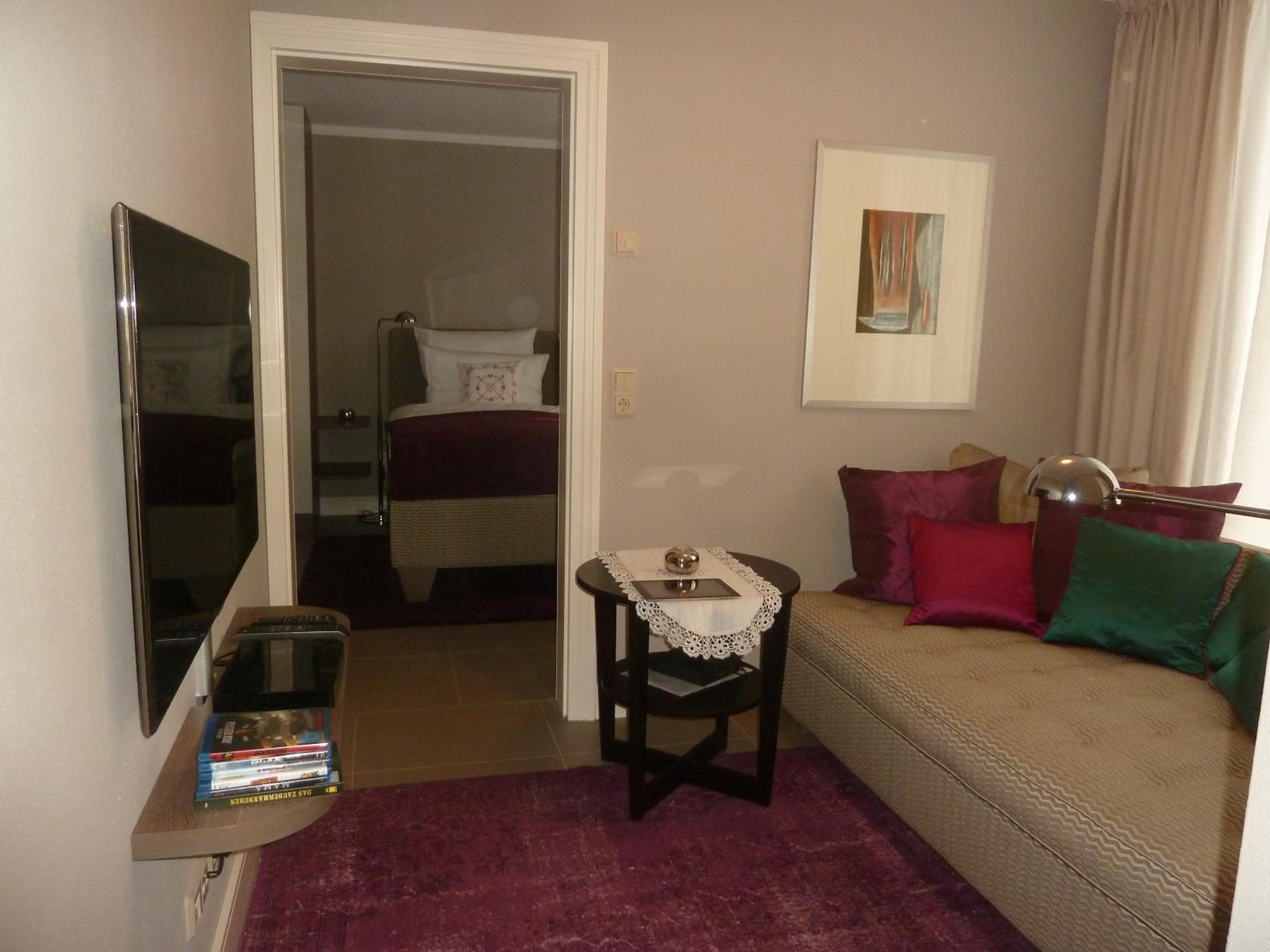 Apartment photo 1