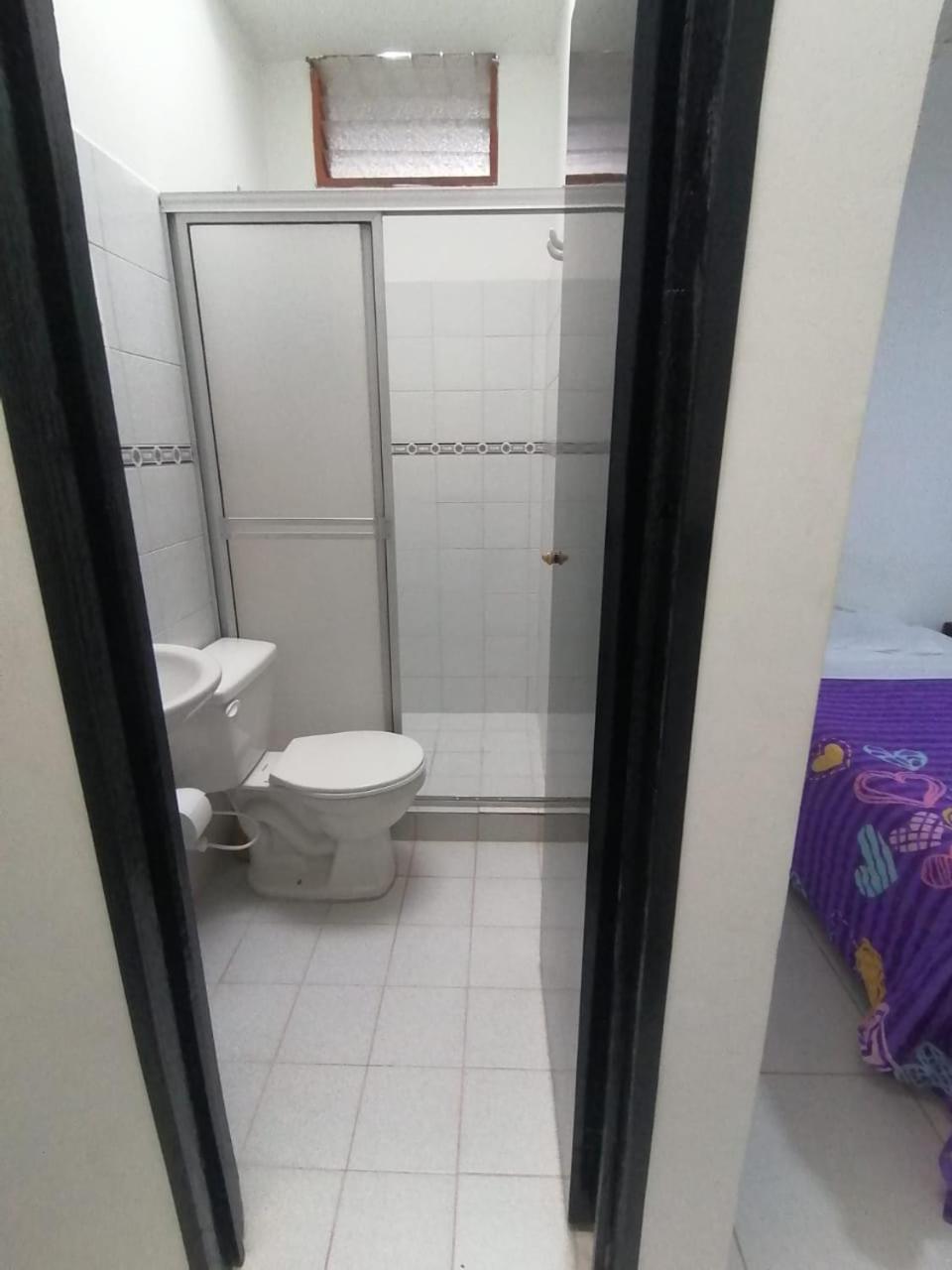 Twin Room With Private Bathroom photo 3
