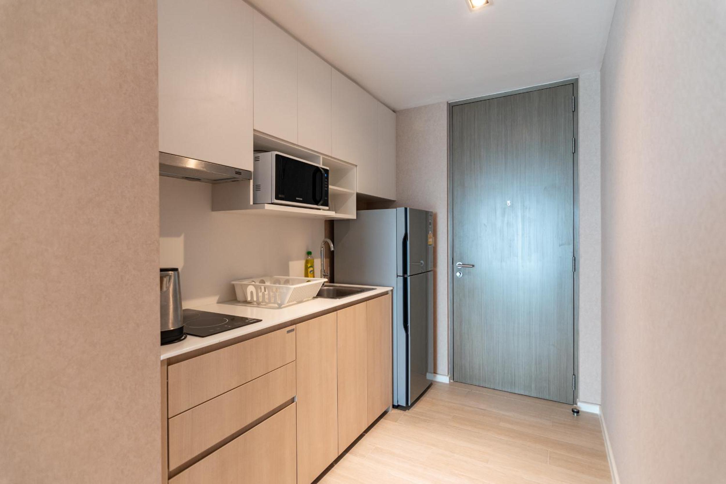 One-Bedroom Apartment - Photo 5