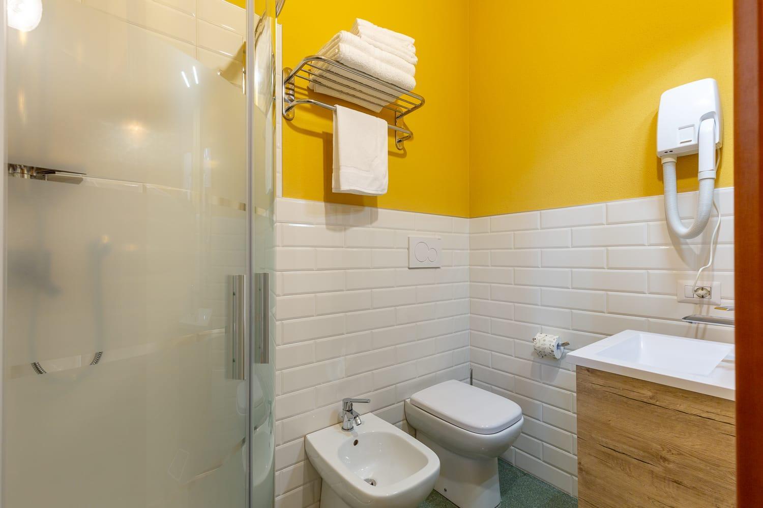 Double Room with Private Bathroom photo 3