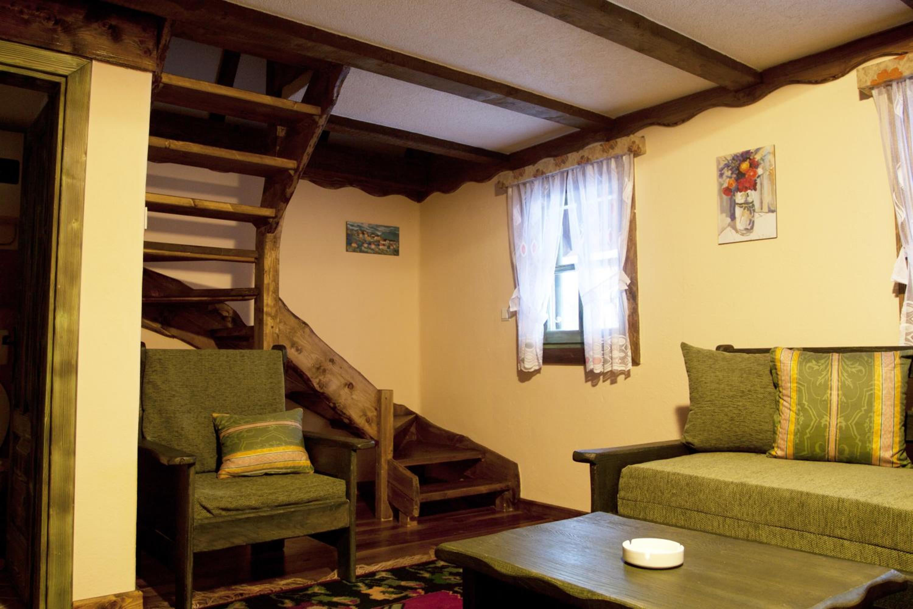 Duplex Suite - Photo 13