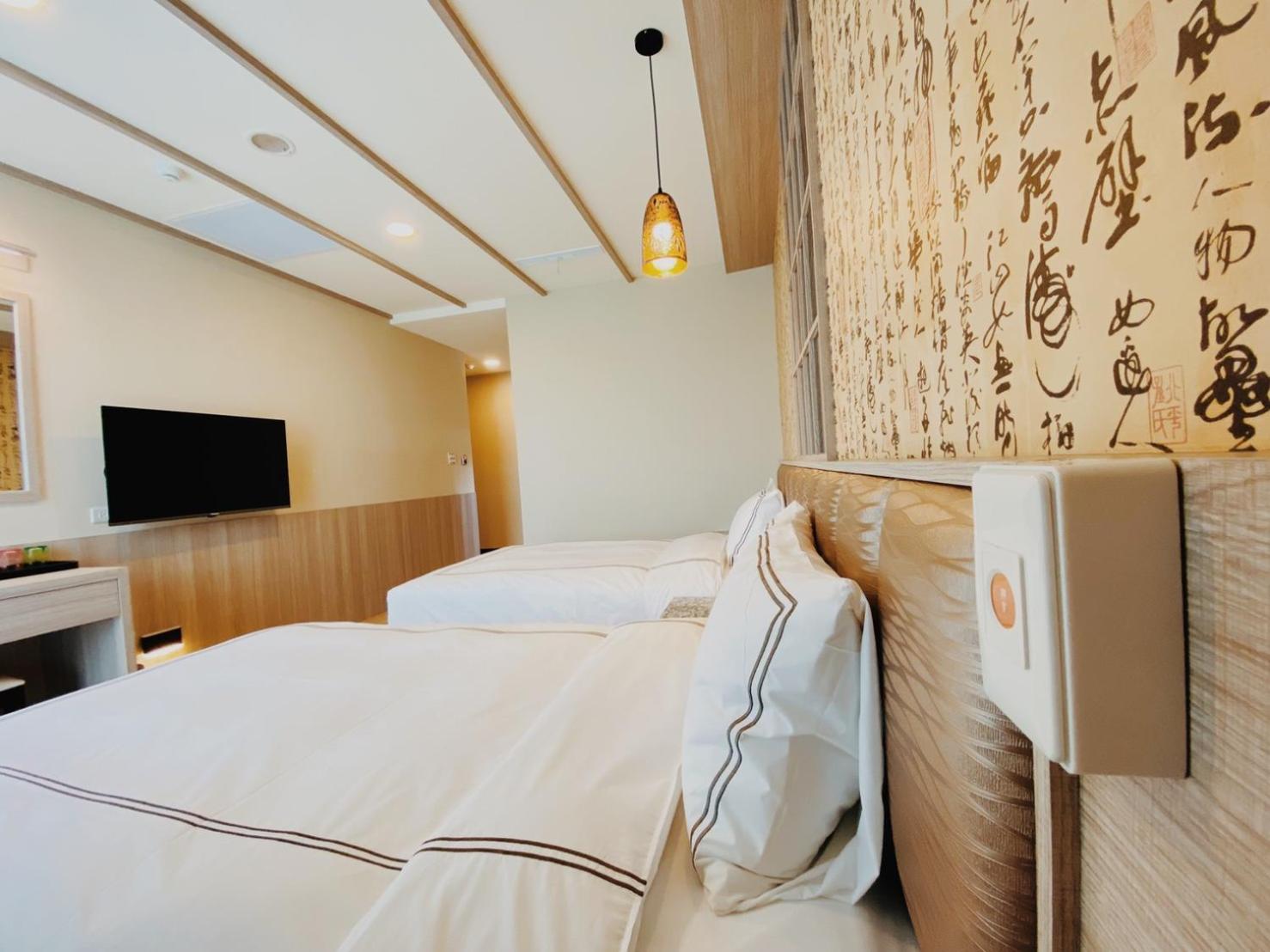 Double Room - Disability Access photo 2