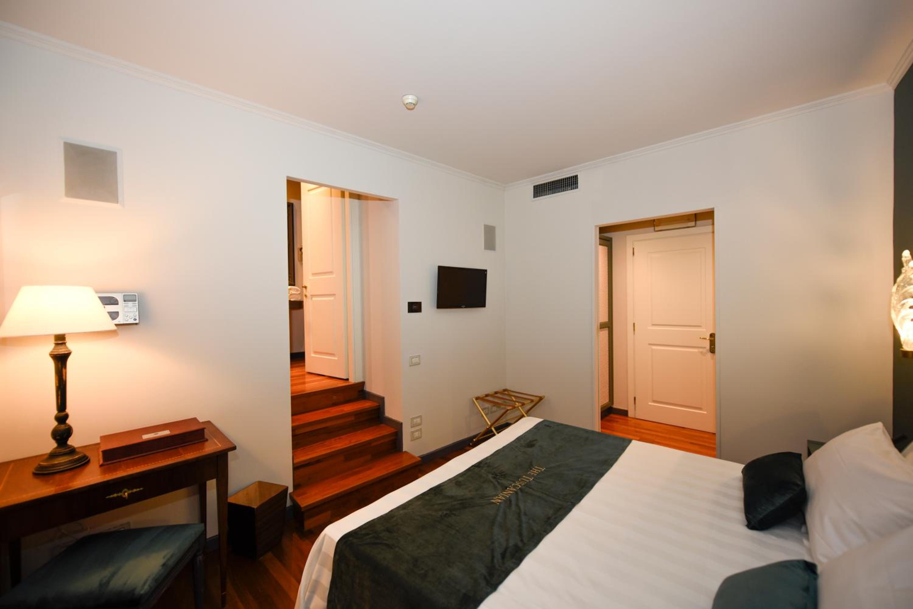 Classic Double Room - Photo 3
