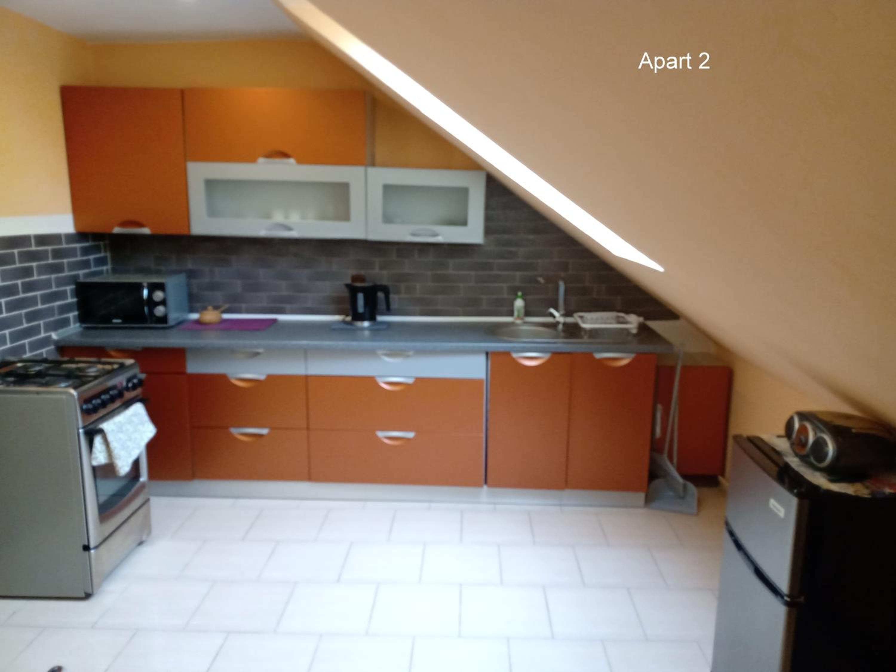 One-Bedroom Apartment - Photo 4