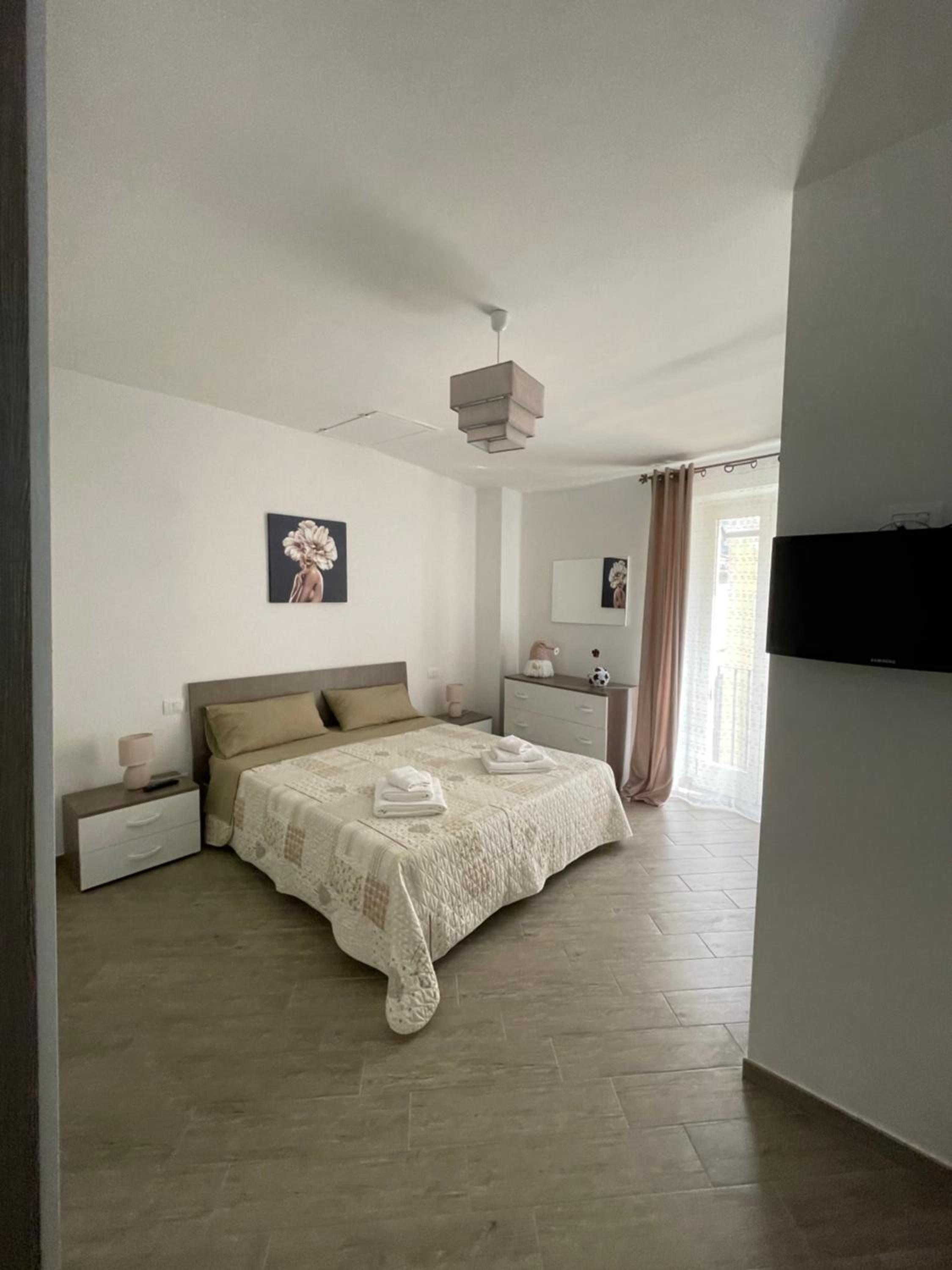 Apartment photo 1