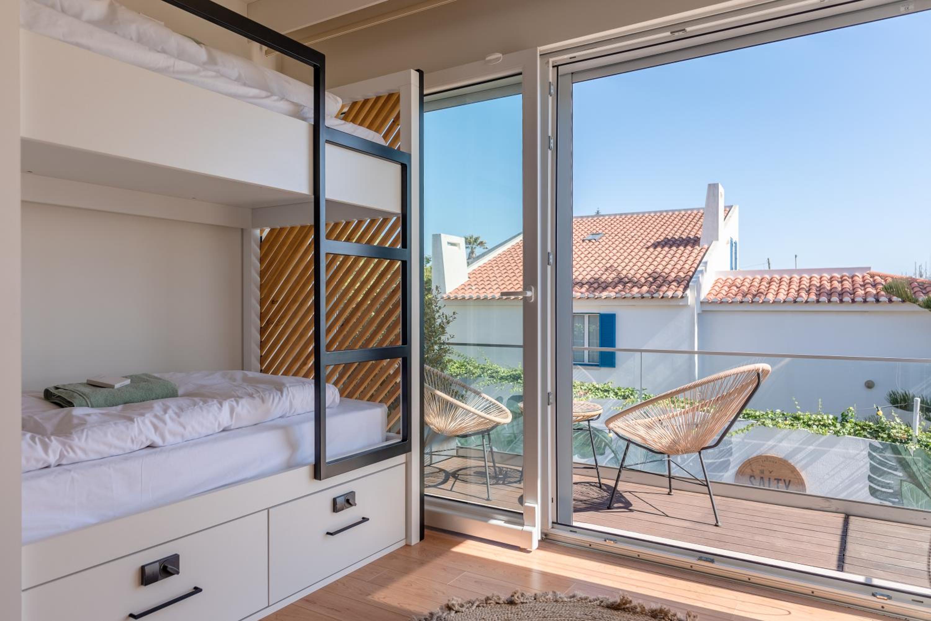 Single Bed in Dormitory Room photo 1
