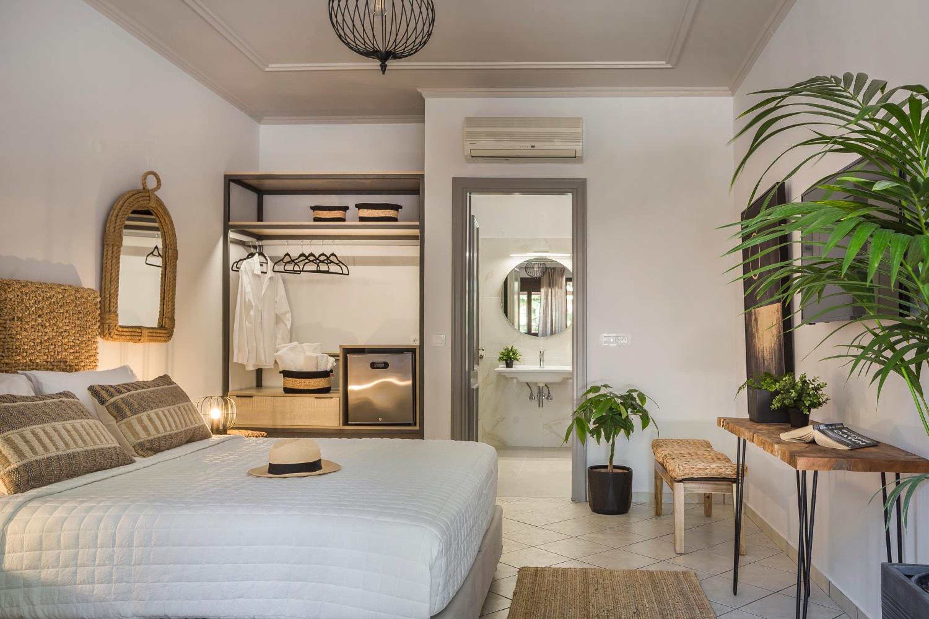 Comfort Triple Room