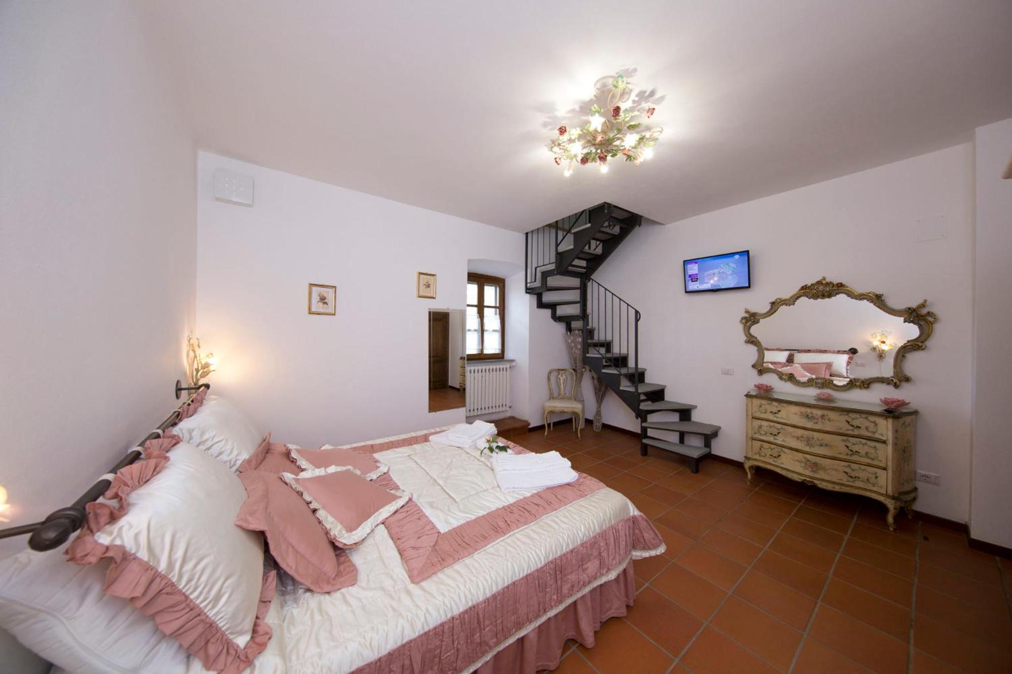 Suite with Garden View photo 1