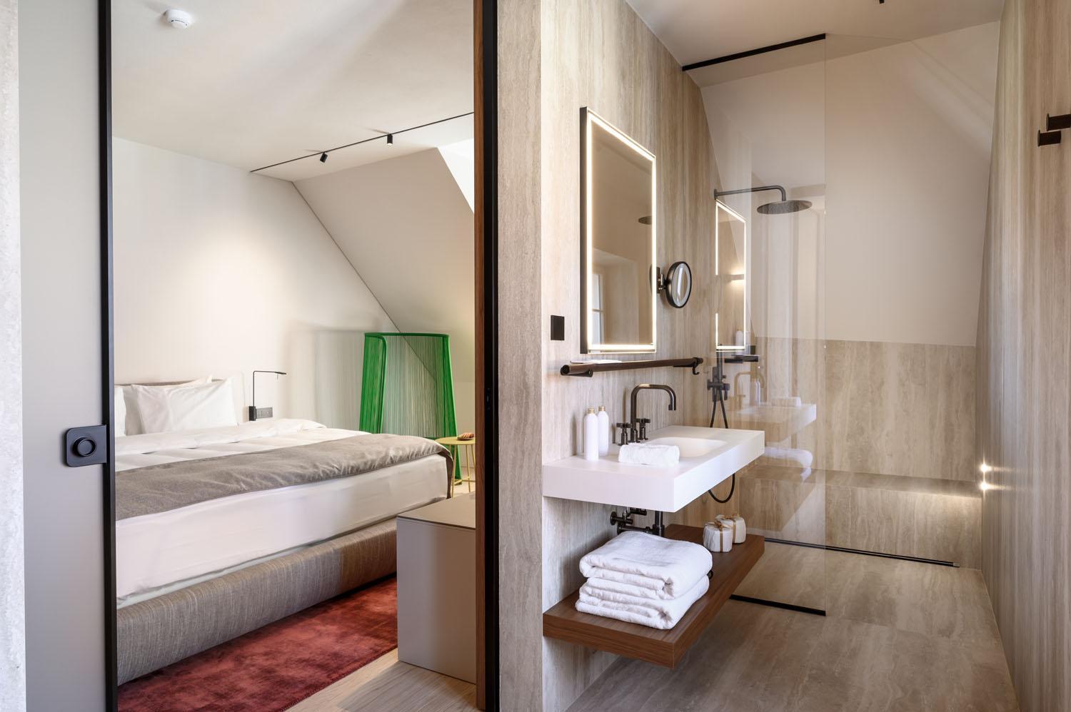 Deluxe Double Room - Photo 1