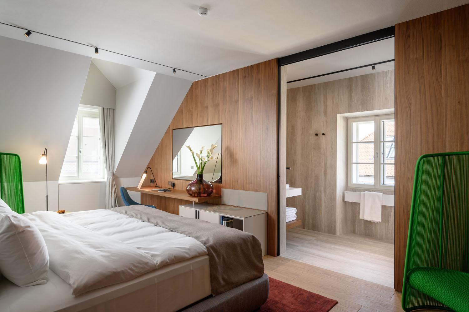 Deluxe Double Room - Photo 2