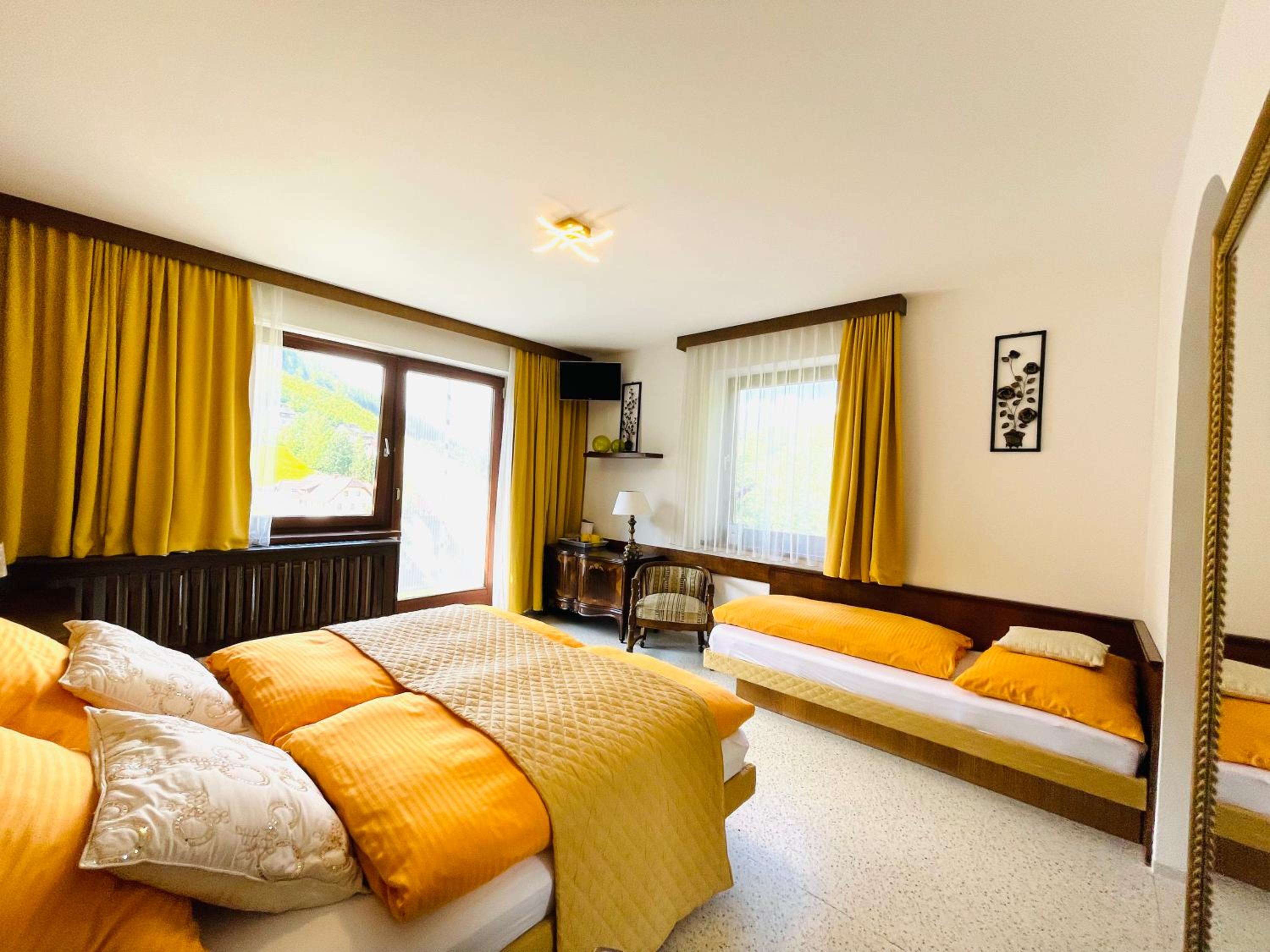Triple Room photo 2