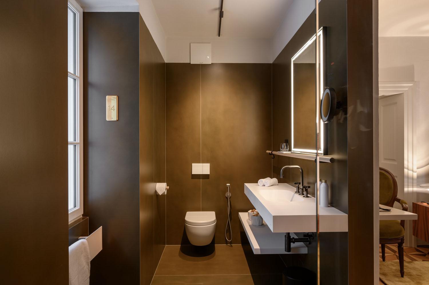 Deluxe Double Room - Photo 5